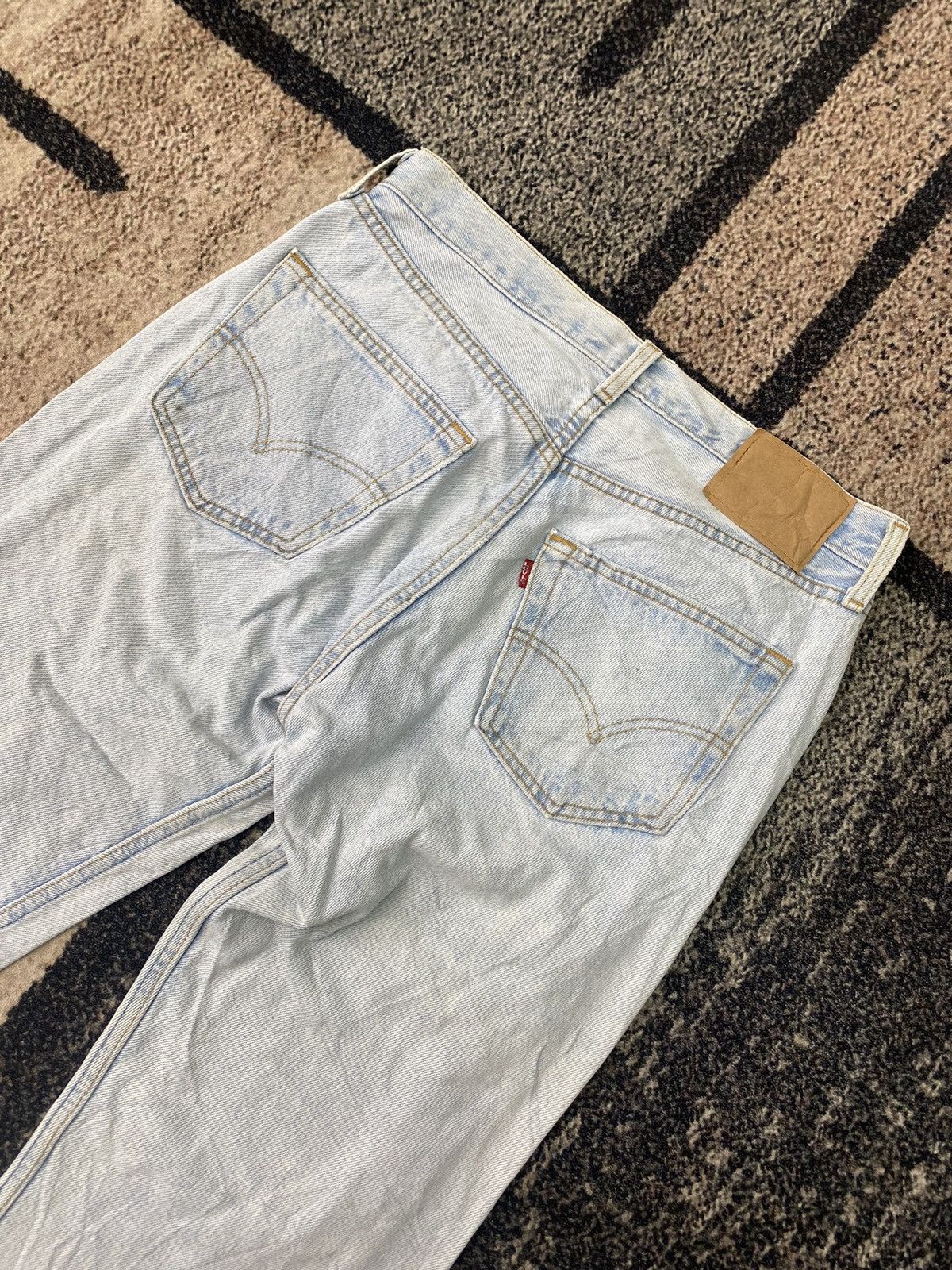Levi's × Levi's Vintage Clothing Vintage Levi’s 501 Light Blue Washed Denim Made in USA Size US 32 / EU 48 - 4 Thumbnail