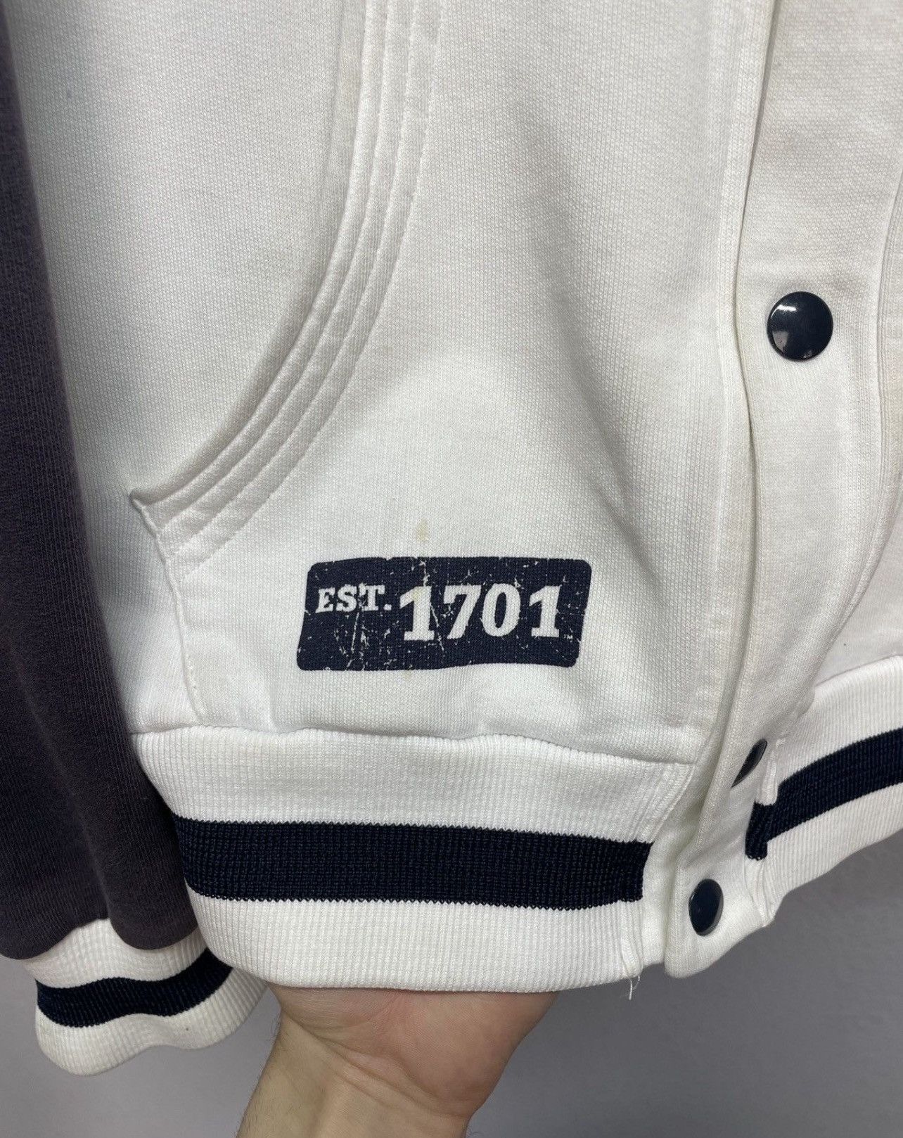Vintage Vintage 00s Yale University Boxy Fit Big Logo Zip Hoodie Size US M / EU 48-50 / 2 - 12 Thumbnail