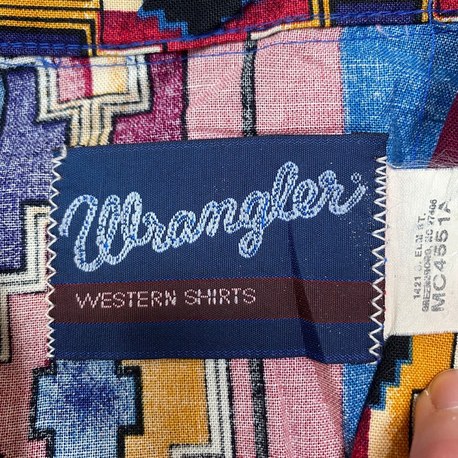 Vintage × Wrangler VTG Wrangler Aztec Brushpopper Western Pearl Snap Men's XL Size US XL / EU 56 / 4 - 4 Thumbnail