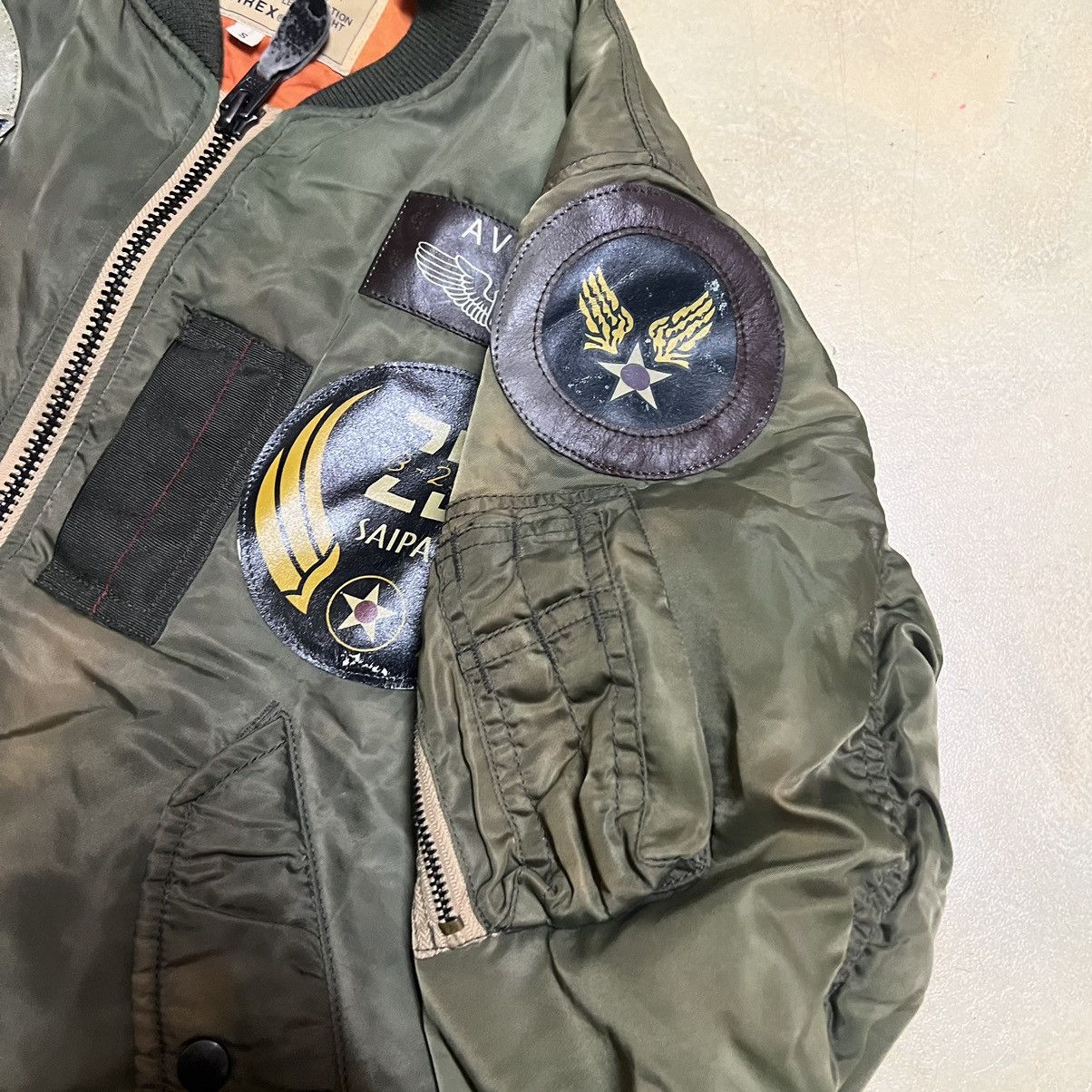 Avirex Avirex Bomber Jacket Full Patches Distressed Style Size US S / EU 44-46 / 1 - 17 Thumbnail