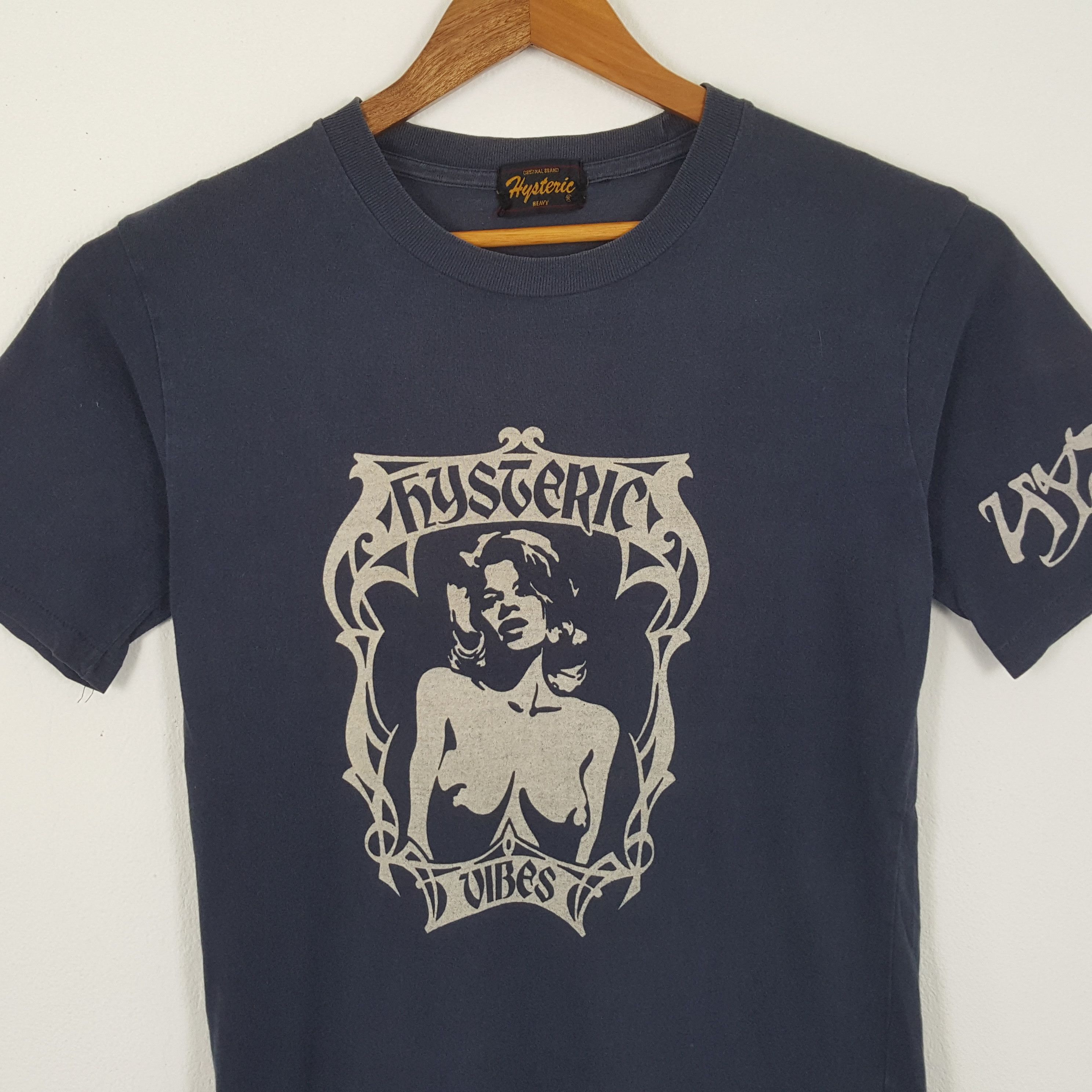 Hysteric Glamour × Japanese Brand × Vintage Vintage HYSTERIC GLAMOUR Japanese Fashion Brand T-Shirts Size US M / EU 48-50 / 2 - 2 Thumbnail