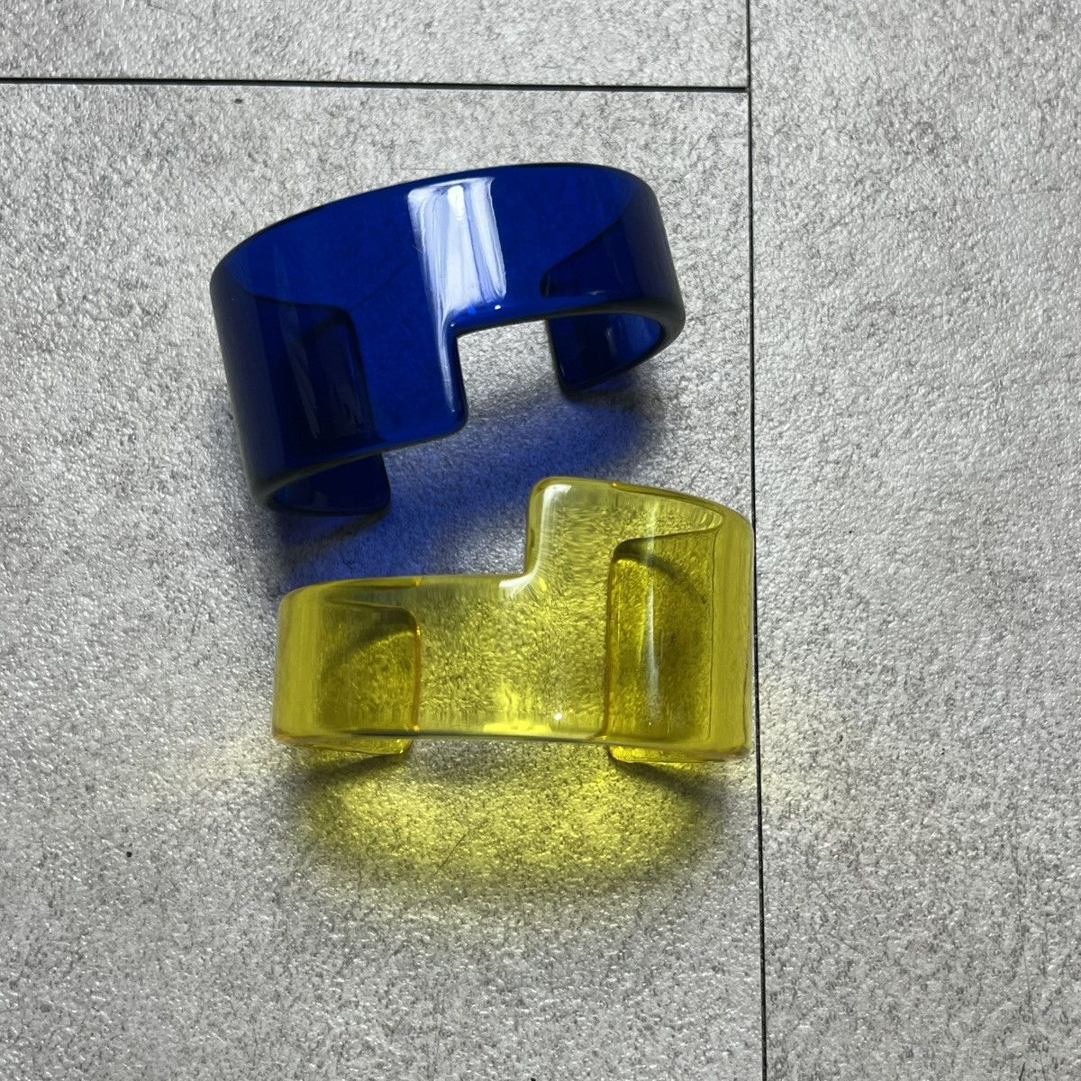 Designer × Issey Miyake Issei Miyake FETE 2Tone Bangle Bracelet Size ONE SIZE - 4 Thumbnail