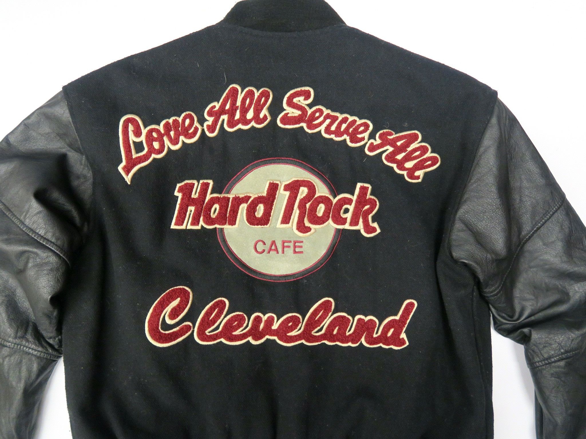 Vintage 90's popular Hard Rock Cafe Cleveland Mens Leather Bomber Size XL