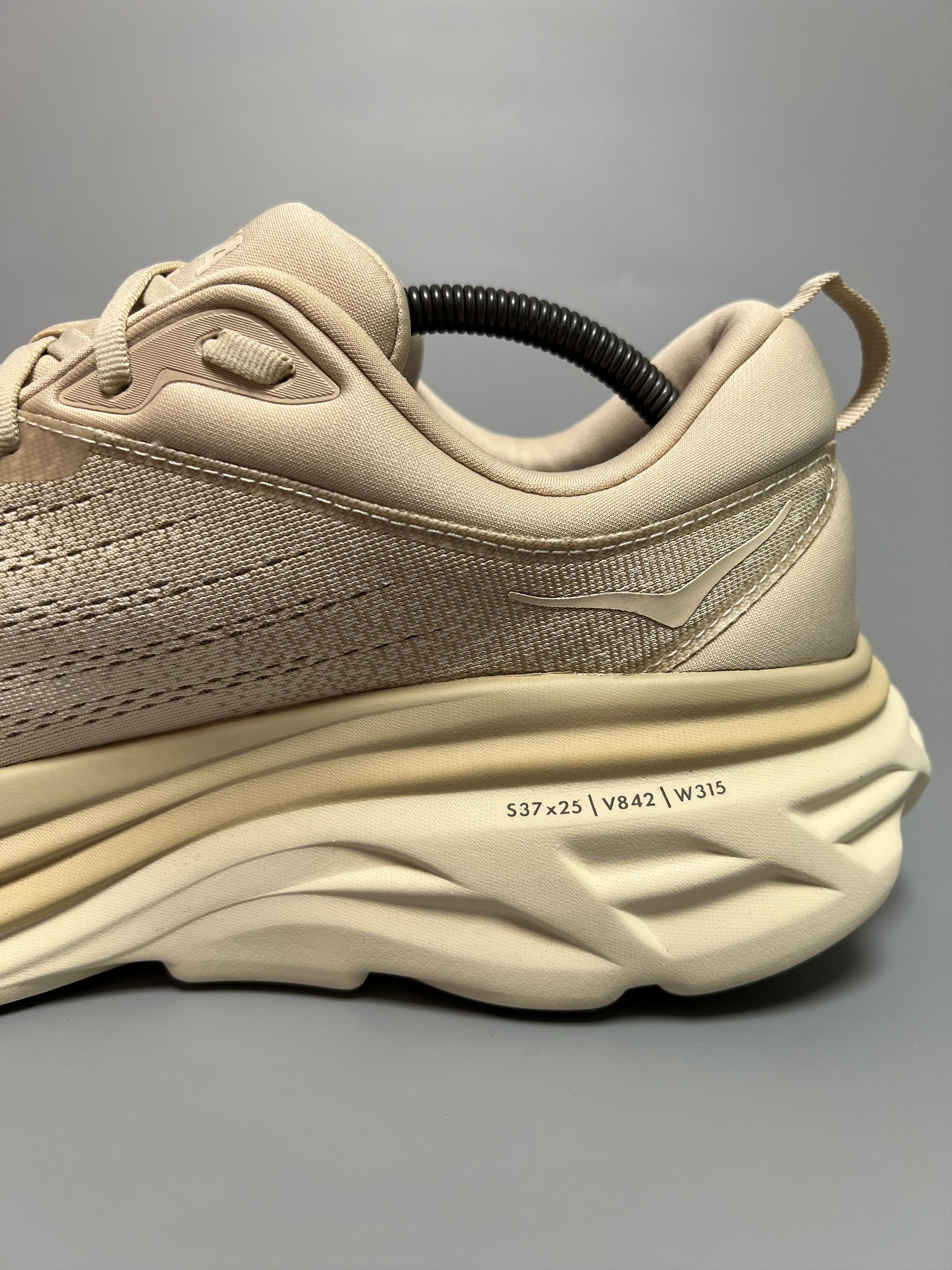 Hoka 13D Hoka One One Bondi 8 Running Shoes 1123202-SHF Size US 13 / EU 46 - 11 Thumbnail