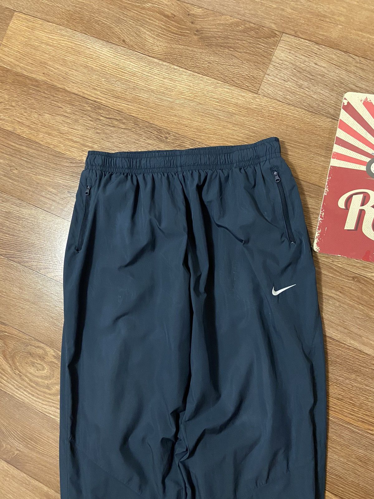 Nike Vintage Nike Embroidered Logo Baggy Pants Size US 32 / EU 48 - 4 Thumbnail