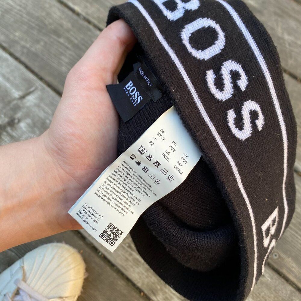 Hugo Boss Knitted Wool Hugo Boss Beanie Hat Black Size ONE SIZE - 3 Thumbnail