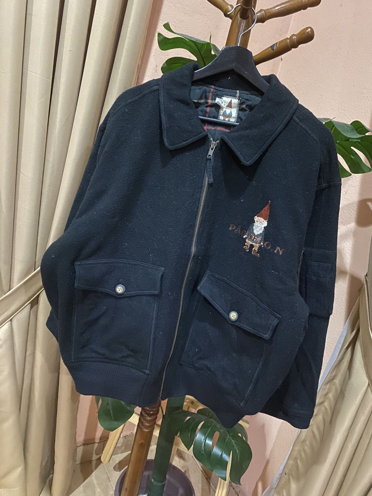 Vintage Vintage PAODETON Embroidered Gnome Bomber Jacket Zip-Up Size US L / EU 52-54 / 3 - 3 Thumbnail