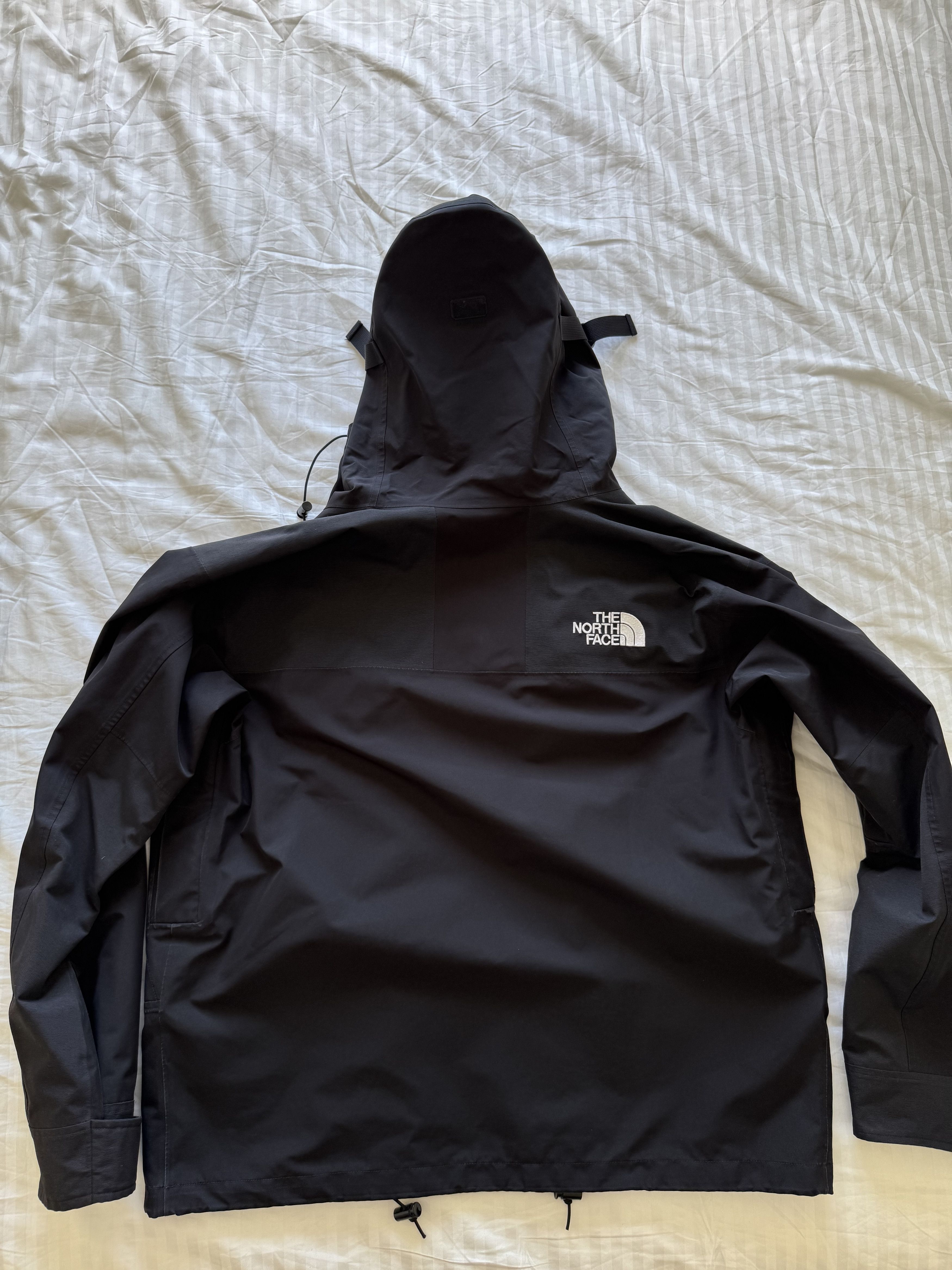 The North Face The North Face GTX 1990 Mountain Jacket Size US L / EU 52-54 / 3 - 4 Thumbnail