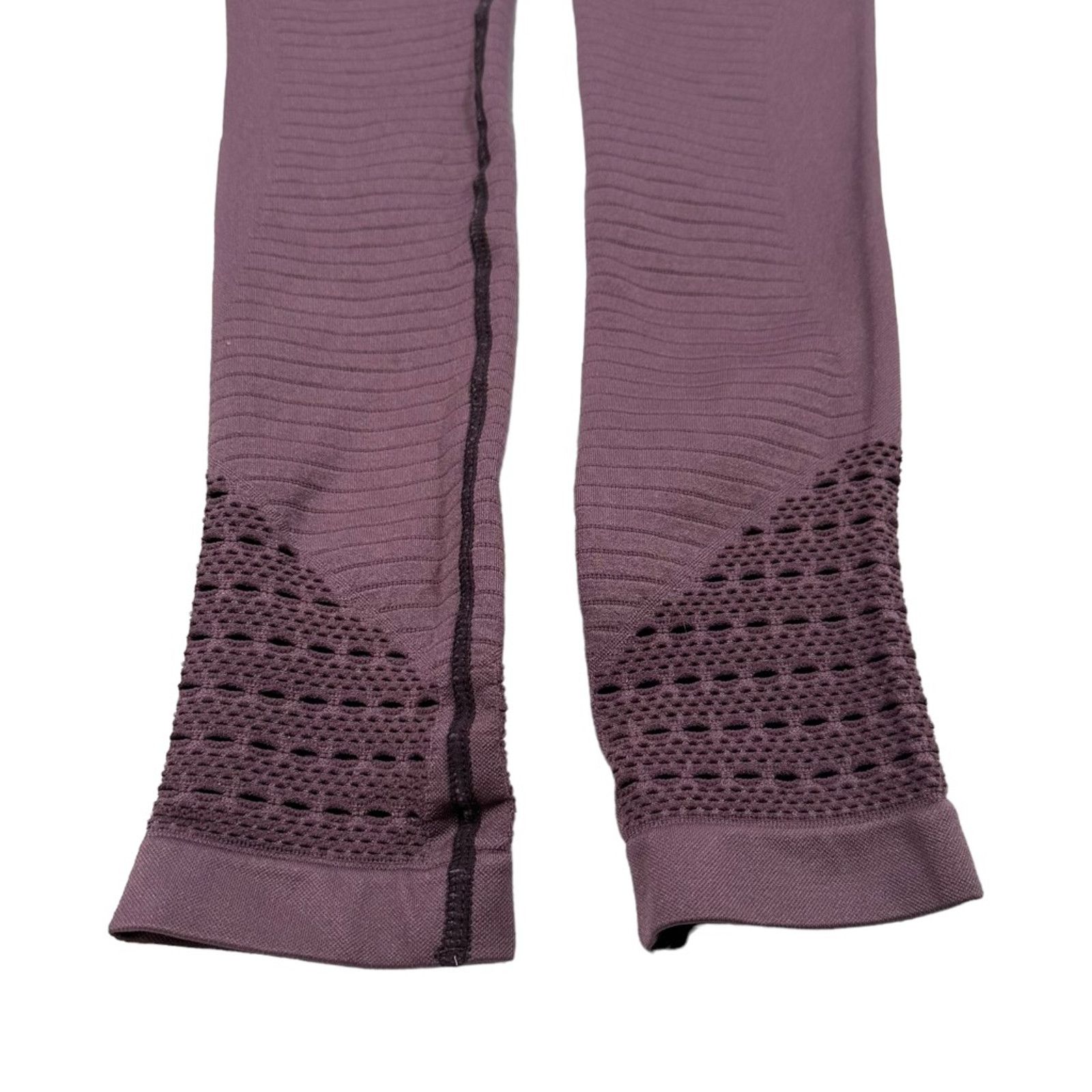 Gymshark Gymshark Compression Pants Purple Stretch Cutout Leggings S Size 27" / US 4 / IT 40 - 3 Thumbnail