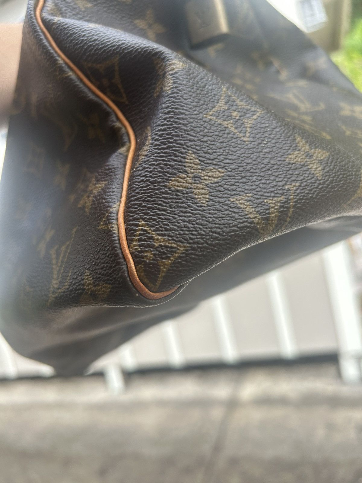 Louis Vuitton OG LV Handle Bag Size ONE SIZE - 10 Thumbnail