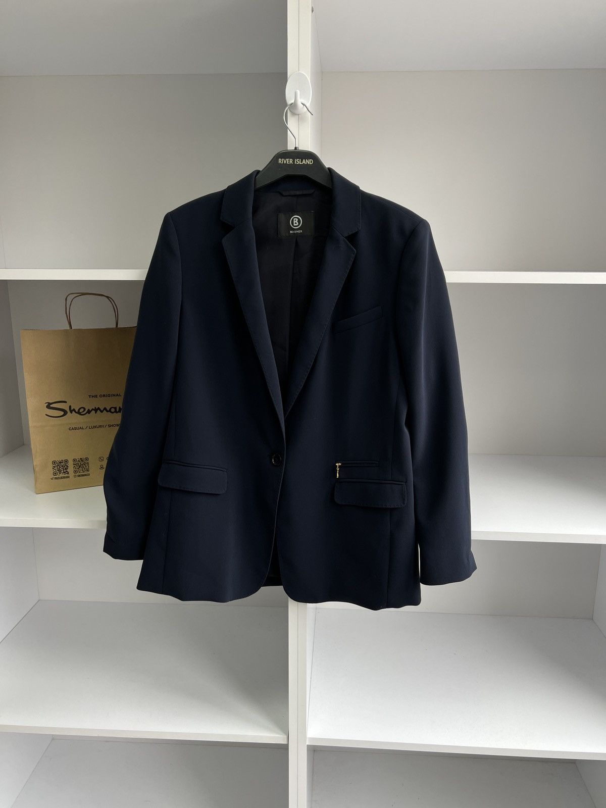 Bogner × Designer × Vintage Vintage Bogner Women’s Navy Luxury Blazer Size L / US 10 / IT 46 - 1 Thumbnail