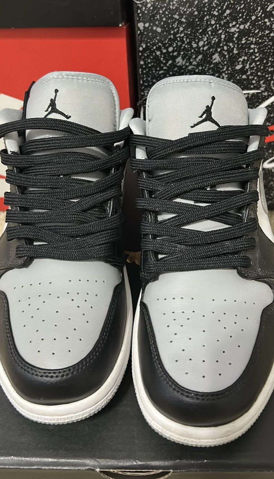 Jordan Brand Jordan 1 Low “Smoke Grey” Size US 8 / EU 41 - 3 Thumbnail
