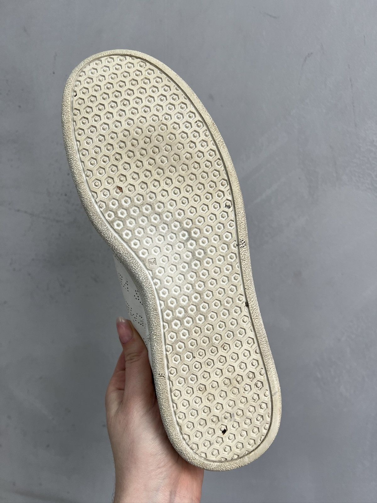 Vetements Vetements low monogram leather trainers Size US 7 / EU 40 - 9 Thumbnail