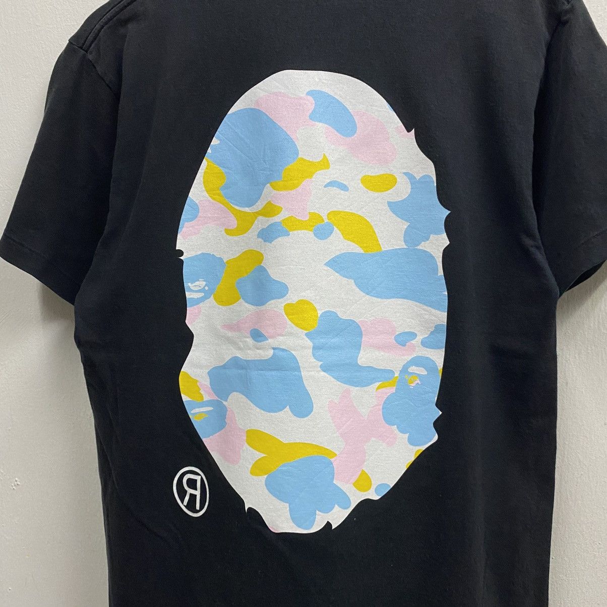 Bape VINTAGE‼️Cotton Candy Camo Ape Head Tee Size US M / EU 48-50 / 2 - 6 Thumbnail