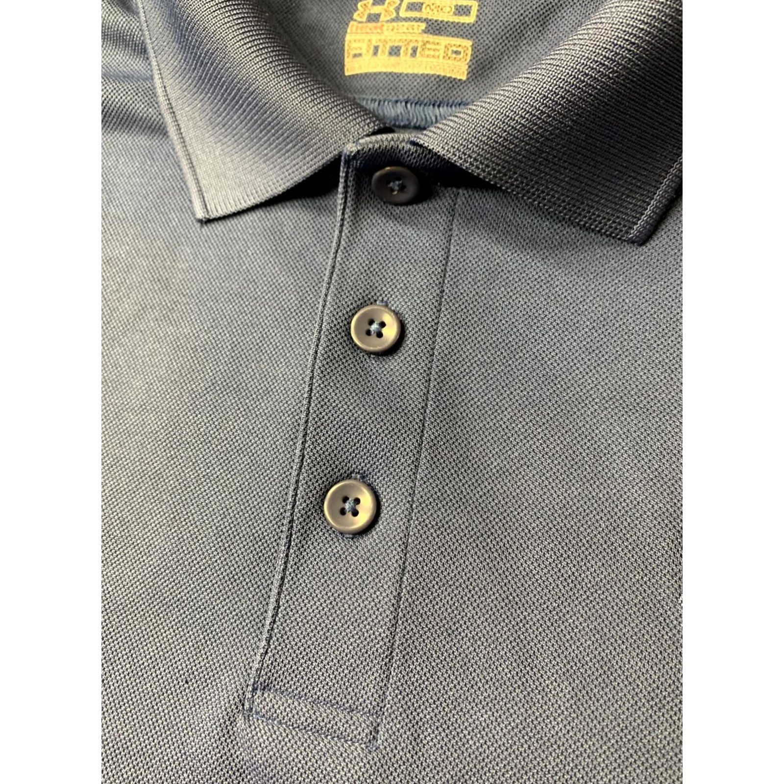Under Armour UNDER ARMOUR HEATGEAR Polo Shirt Men 2011 Size M Navy Blue Short Sleeve Classic Fit Shirt Size US M / EU 48-50 / 2 - 4 Thumbnail