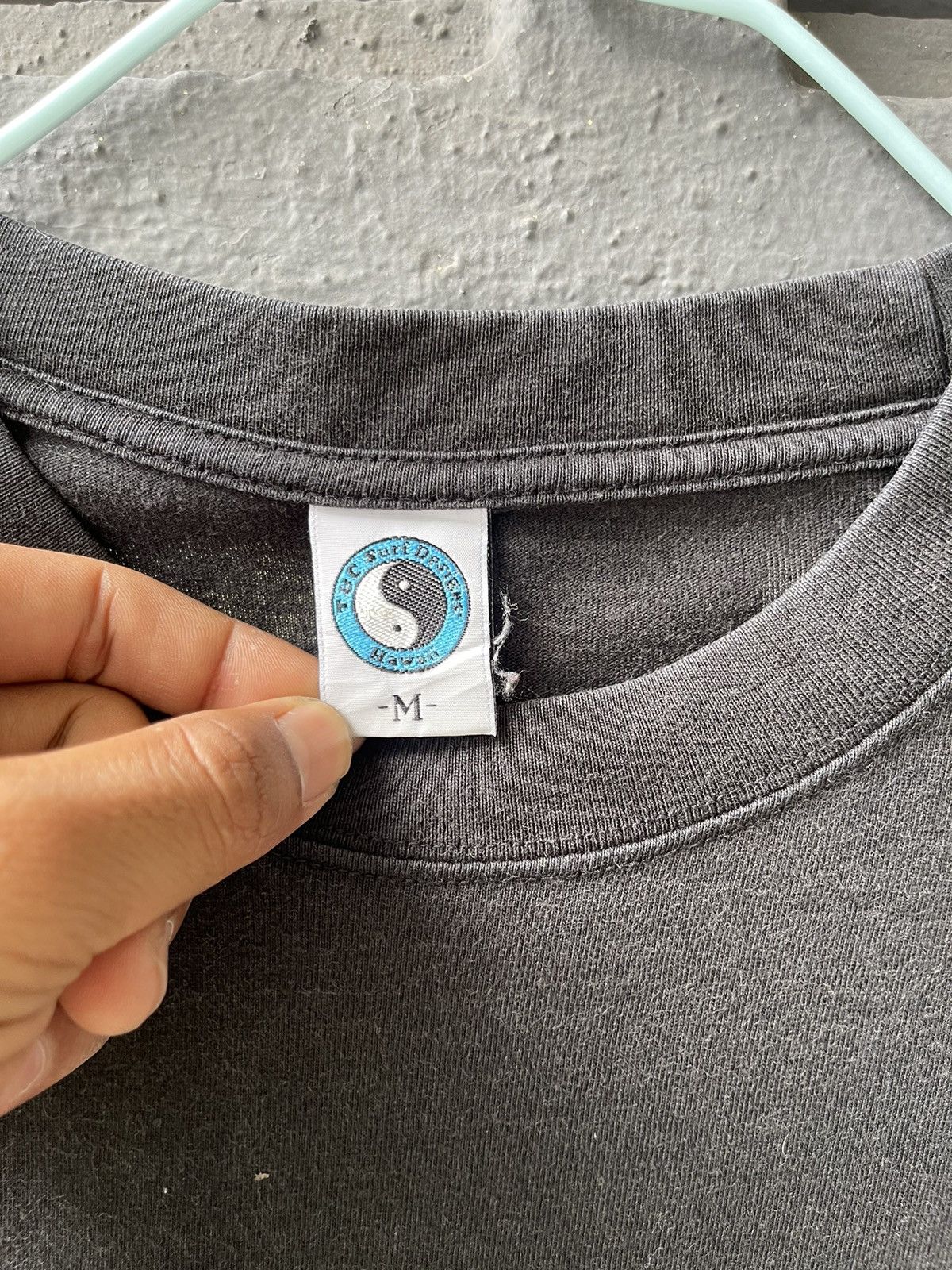 Other T&C surfing surfboad long sleeve t-shirt Size US M / EU 48-50 / 2 - 3 Thumbnail