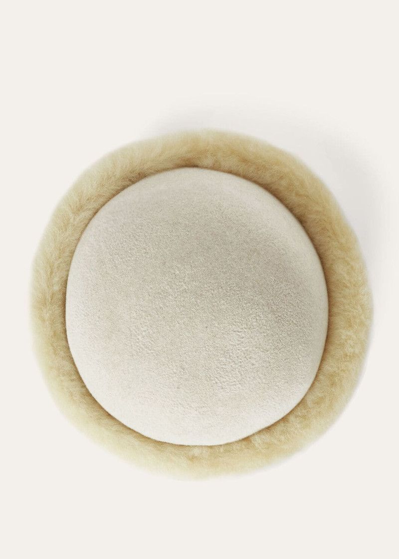 Loro Piana o1srvl11e0126 FAO3476 Size: OS / Hat / Cap in Light Beige Size ONE SIZE - 3 Thumbnail