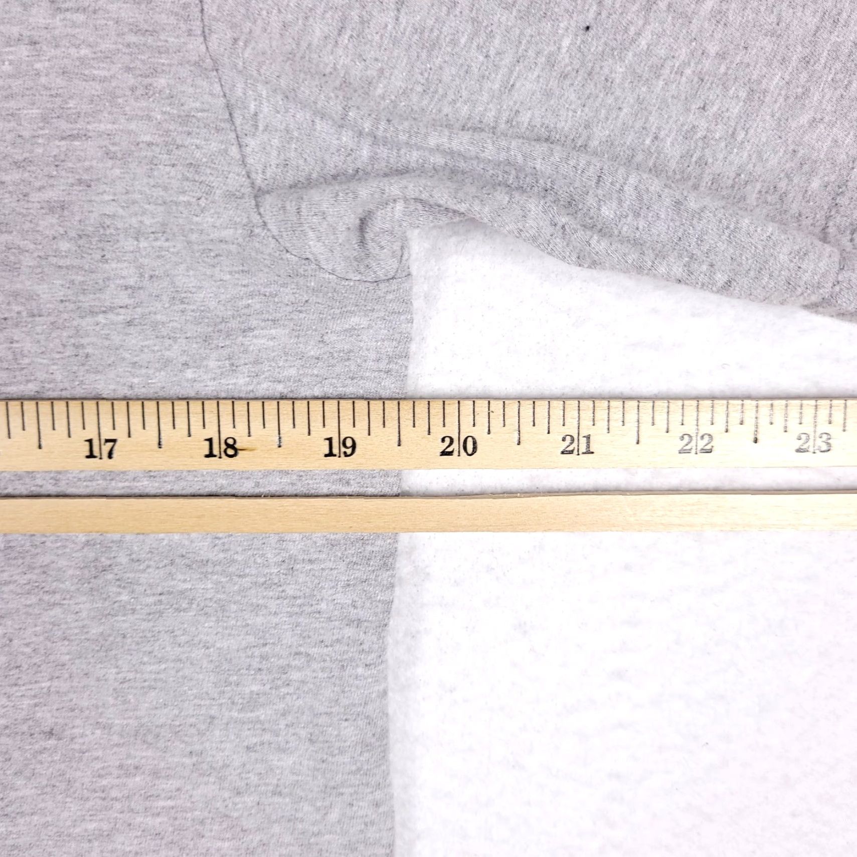 Adidas Adidas T-Shirt Gray Big Logo Short Sleeve Adult Mens Size Medium Crew Neck Cotton Modern Sports Aesthetic Mens Size US M / EU 48-50 / 2 - 5 Thumbnail