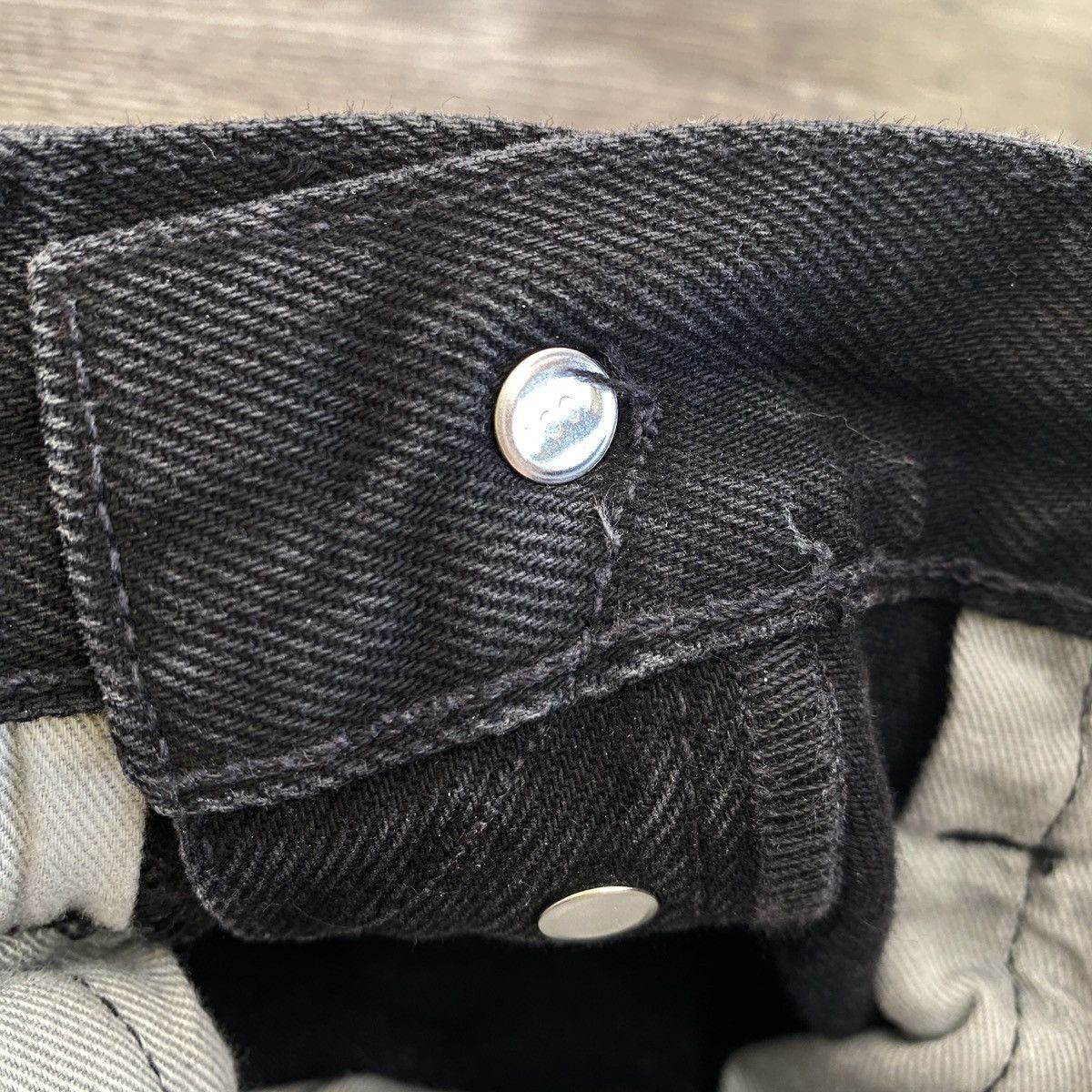 DENIM TEARS × Levi's Denim Tears x Levi’s (blk) Denim Pant Size US 28 / EU 44 - 17 Thumbnail
