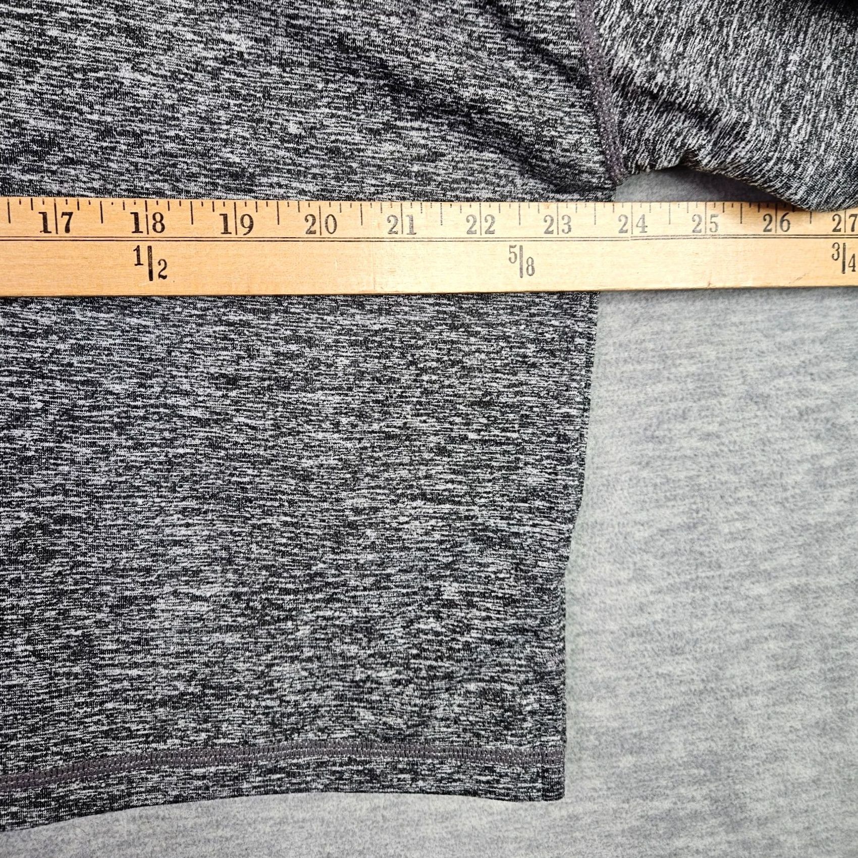 Athleta Athleta Women's Gray Long Sleeve Relaxed Cropped Hoodie S Casual Activewear Top Shirt Women Size S / US 4 / IT 40 - 3 Thumbnail