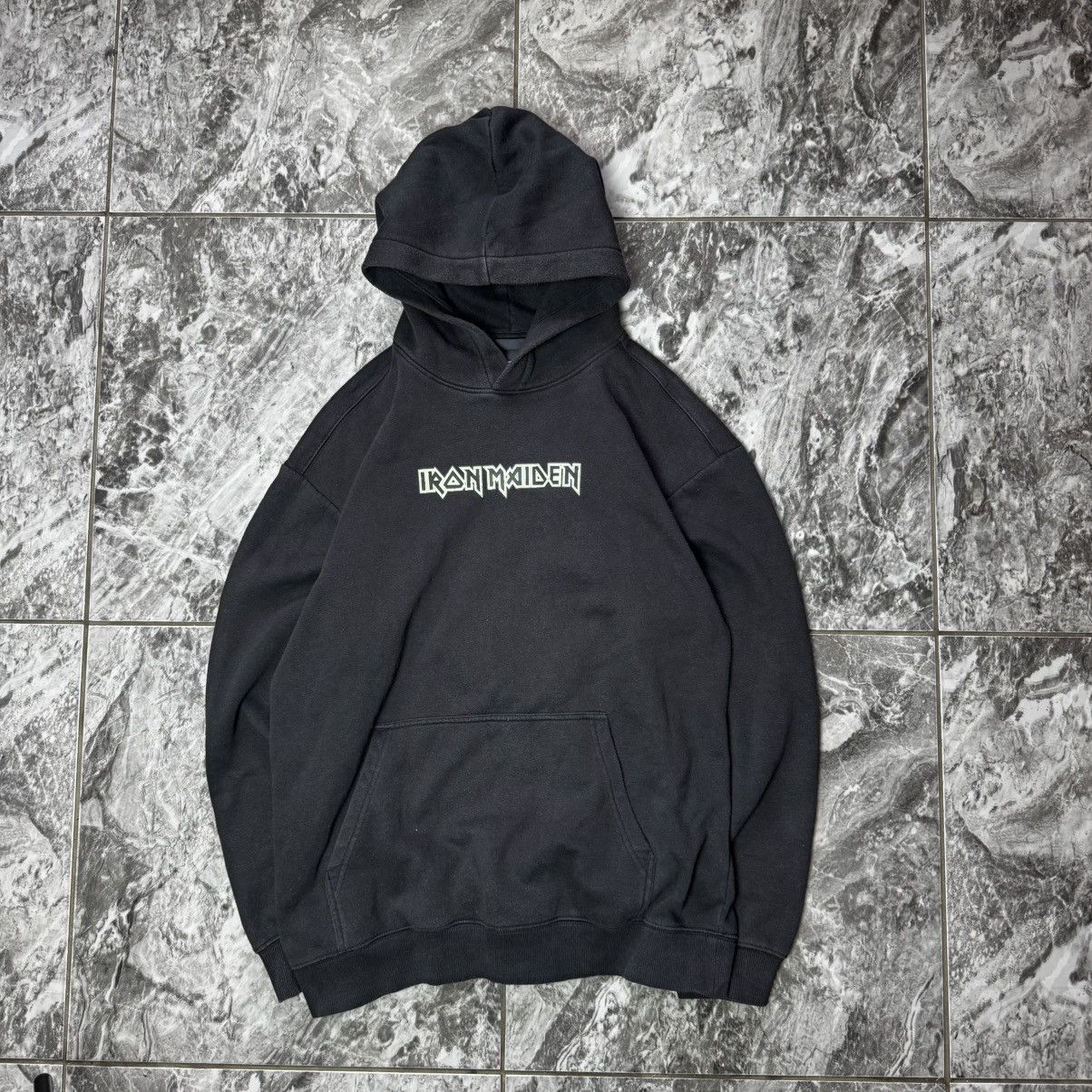H&M × Iron Maiden × Vintage Iron Maiden x H&M Over Print Glow In The Dark Hoodie Size US M / EU 48-50 / 2 - 2 Thumbnail