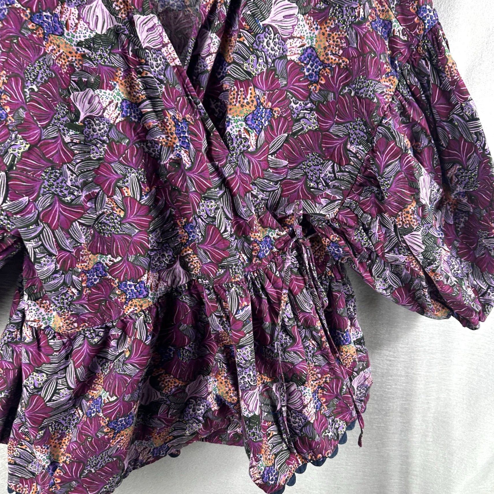 Vintage Kika Vargas Blouse Womens Plus 3X Purple Coral Reef Wrap Floral Puff Sleeve V-Neck Tie 3X Womens Blouse (Shirt) - Polo? Size XXL / US 16-18 / IT 52-54 - 3 Thumbnail