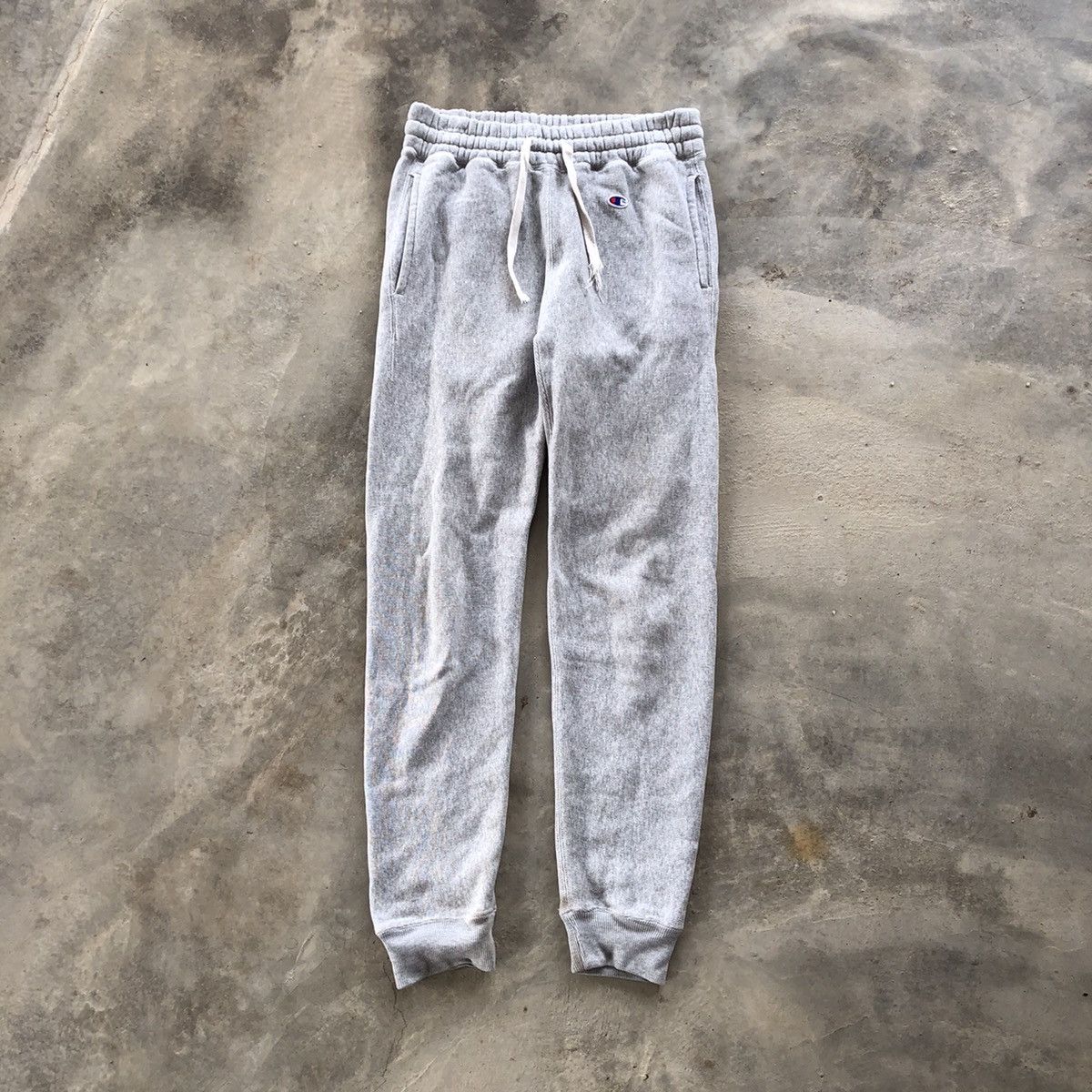 Champion × Vintage CHAMPION Reverse Weave Sweatpants Size US 30 / EU 46 - 1 Thumbnail