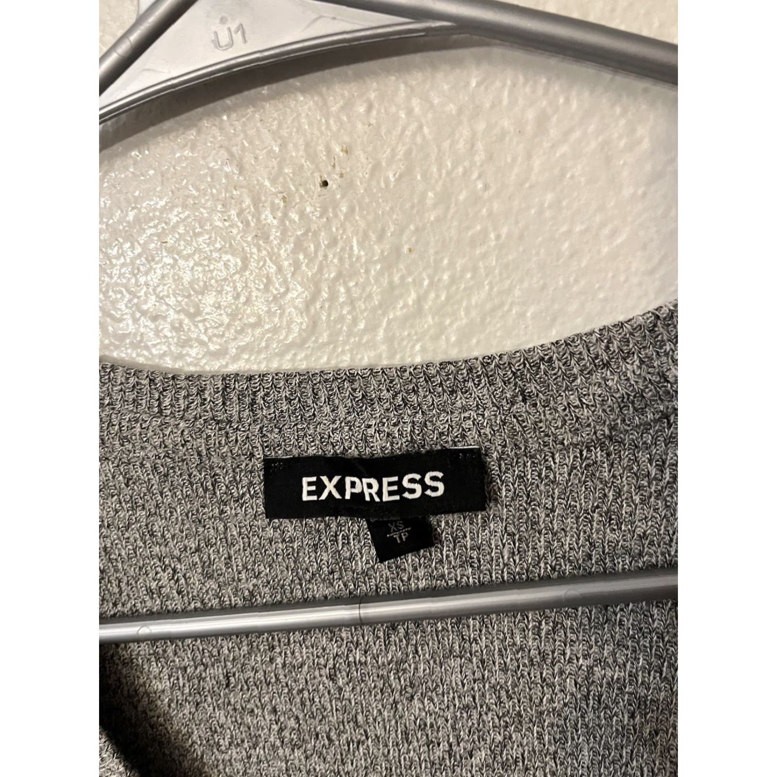 Express Express Sweater XS 3/4 Sleeve Gray Women Pullover Knots Knot Sleeve 3/4 Express Gray XS Womens Pullover Sweater Size XS / US 0-2 / IT 36-38 - 2 Thumbnail