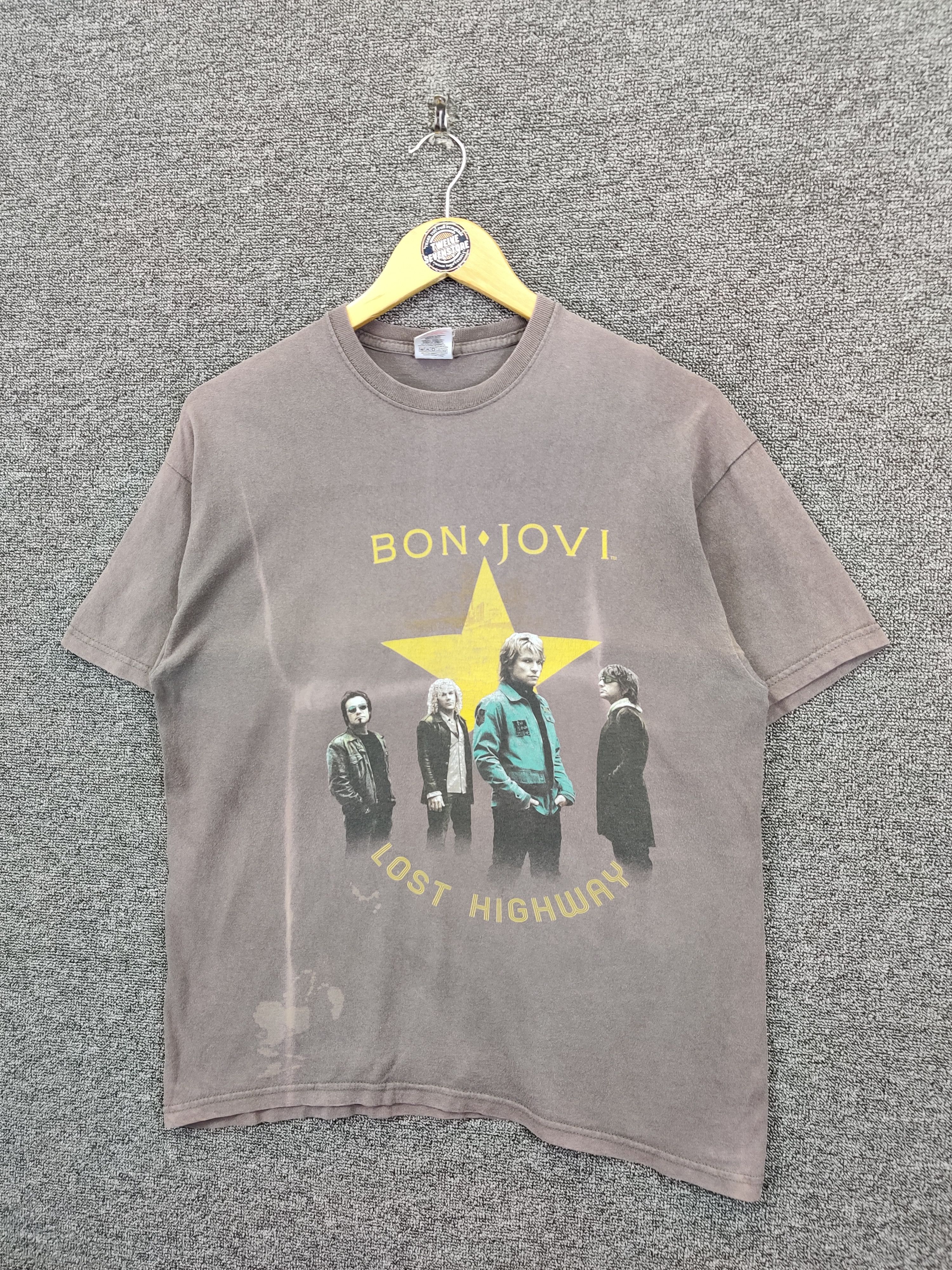 Band Tees Vintage Bonjovi Lost Highway Tour Band Tee Tshirt Size US M / EU 48-50 / 2 - 2 Thumbnail