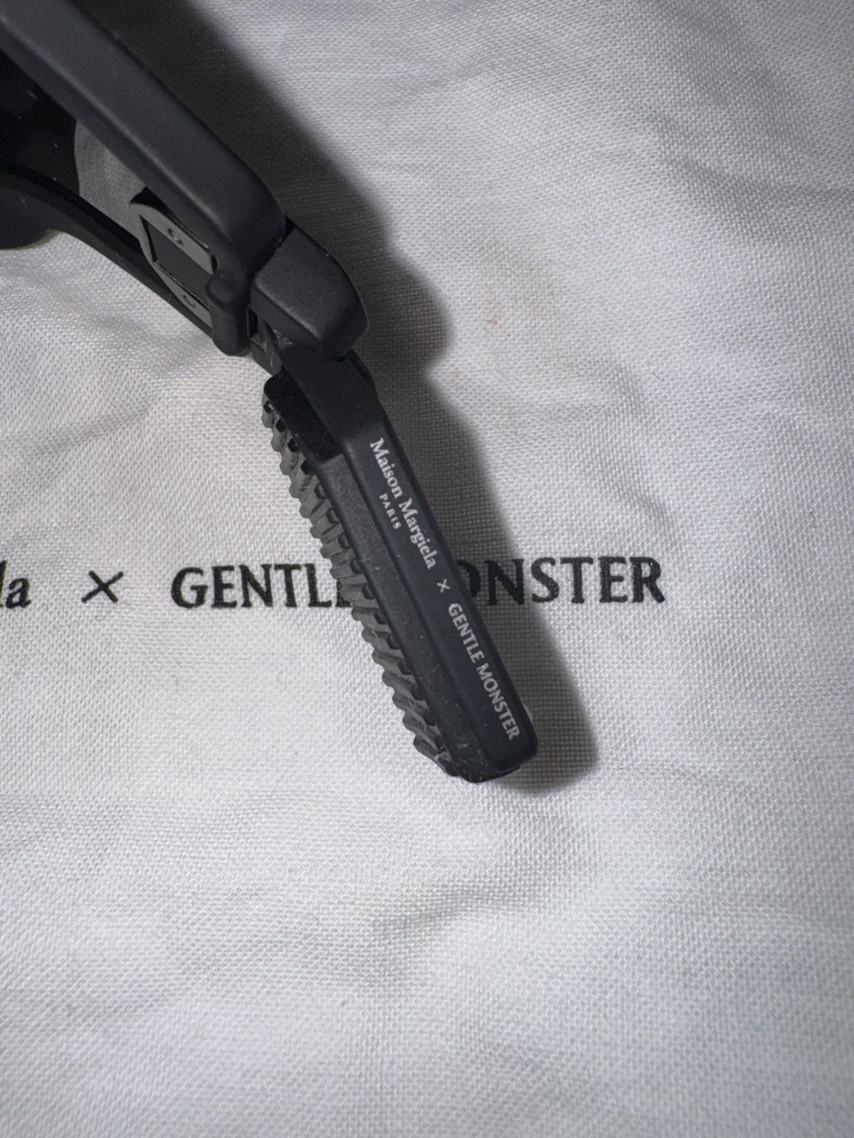 Gentle Monster × Maison Margiela Maison Margiela x GENTLE MONSTER MM101 SUNGLASSES Size ONE SIZE - 8 Thumbnail