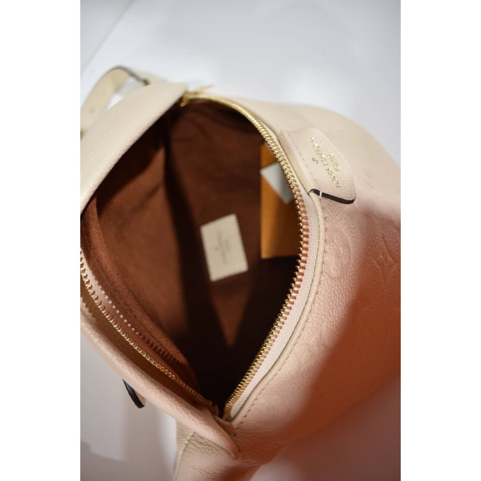Louis Vuitton Louis Vuitton Bumbag Monogram Crossbody Fanny Pack Bag Size ONE SIZE - 12 Thumbnail