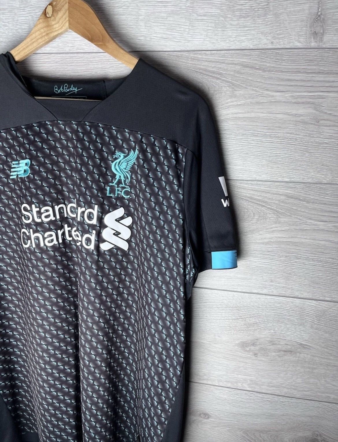 New Balance MENS SOCCER JERSEY FC LIVERPOOL SIZE XL 2018/19 SPORT Size US XL / EU 56 / 4 - 4 Thumbnail