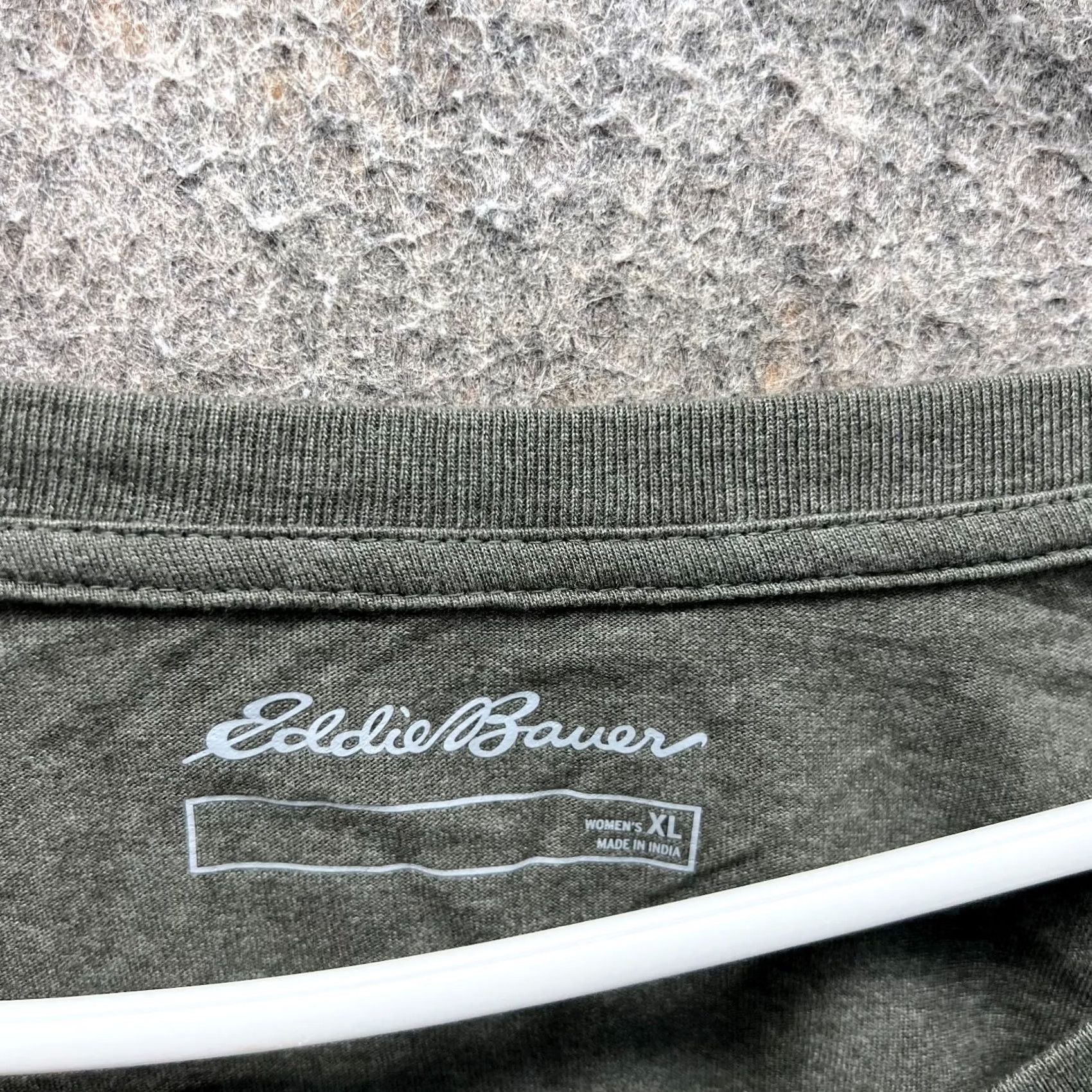 Eddie Bauer VINTAGE? No — Eddie Bauer Shirt Womens XL Green Long Sleeve V-Neck Heather Pullover Fleece Size XL / US 12-14 / IT 48-50 - 3 Thumbnail