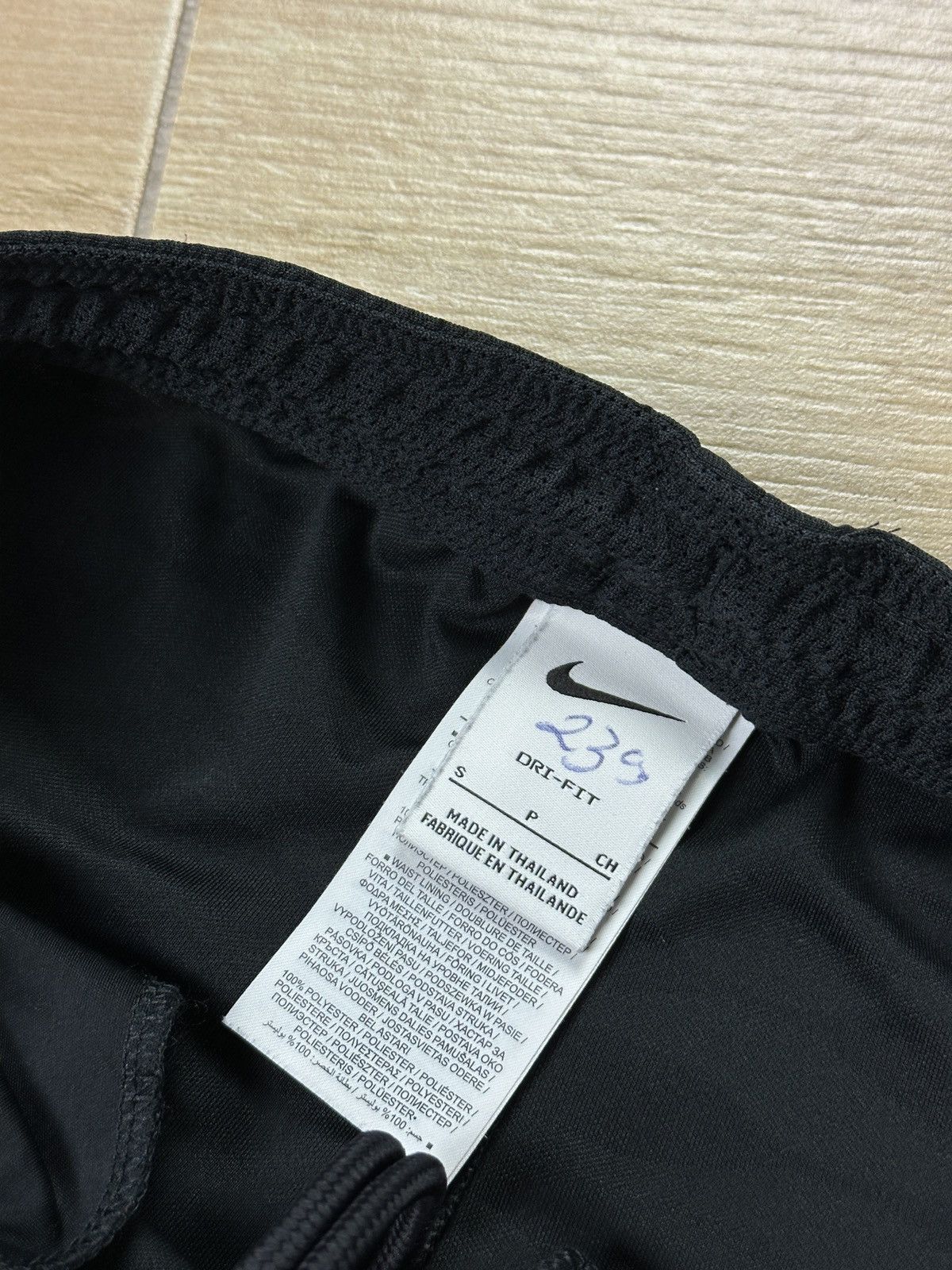 Nike Liverpool F.C. Nike Dri-Fit Soccer Shorts Size US 30 / EU 46 - 6 Thumbnail