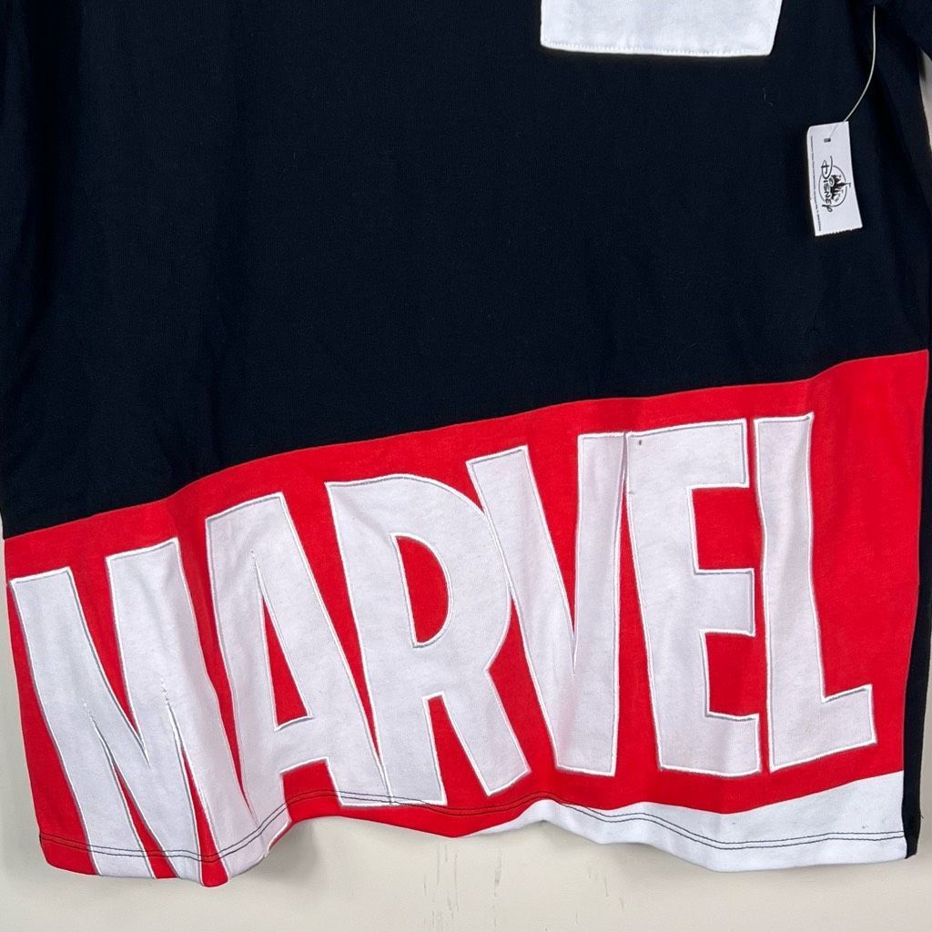 Disney Disney Parks Marvel Adult Pocket Tee (Medium) Size US M / EU 48-50 / 2 - 3 Thumbnail