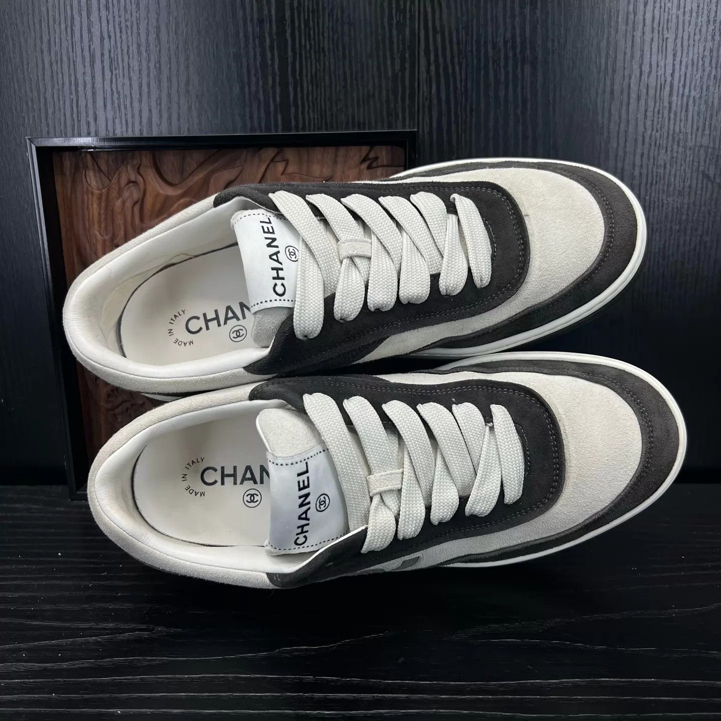 Chanel Chanel 23P Women's Black/White/Gray Low-Top Sneakers 40 Size US 9.5 / IT 39.5 - 3 Thumbnail