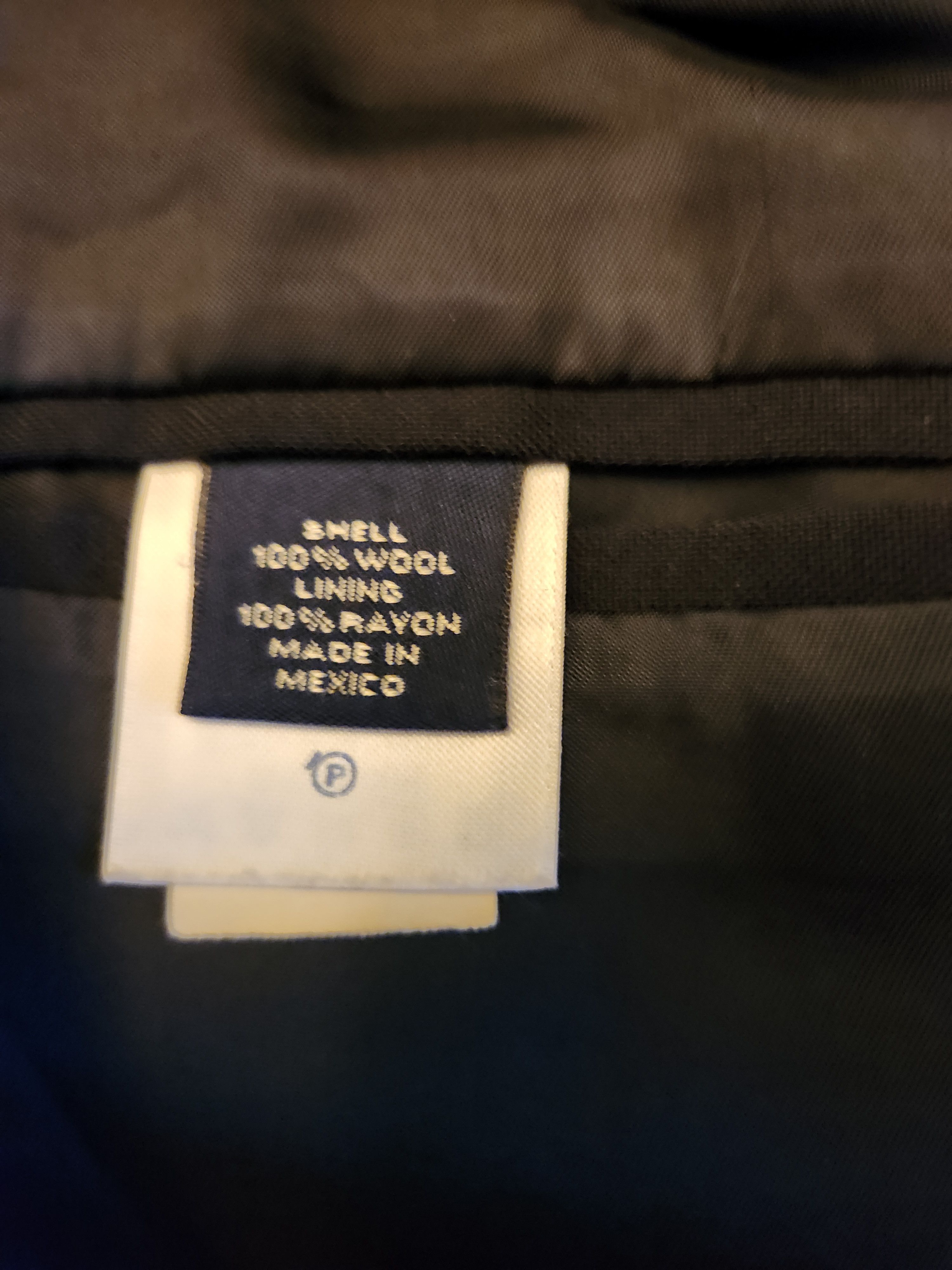Lands' End Vintage 100% Wool Navy Blue Blazer Sz 43L Size 42L - 5 Thumbnail
