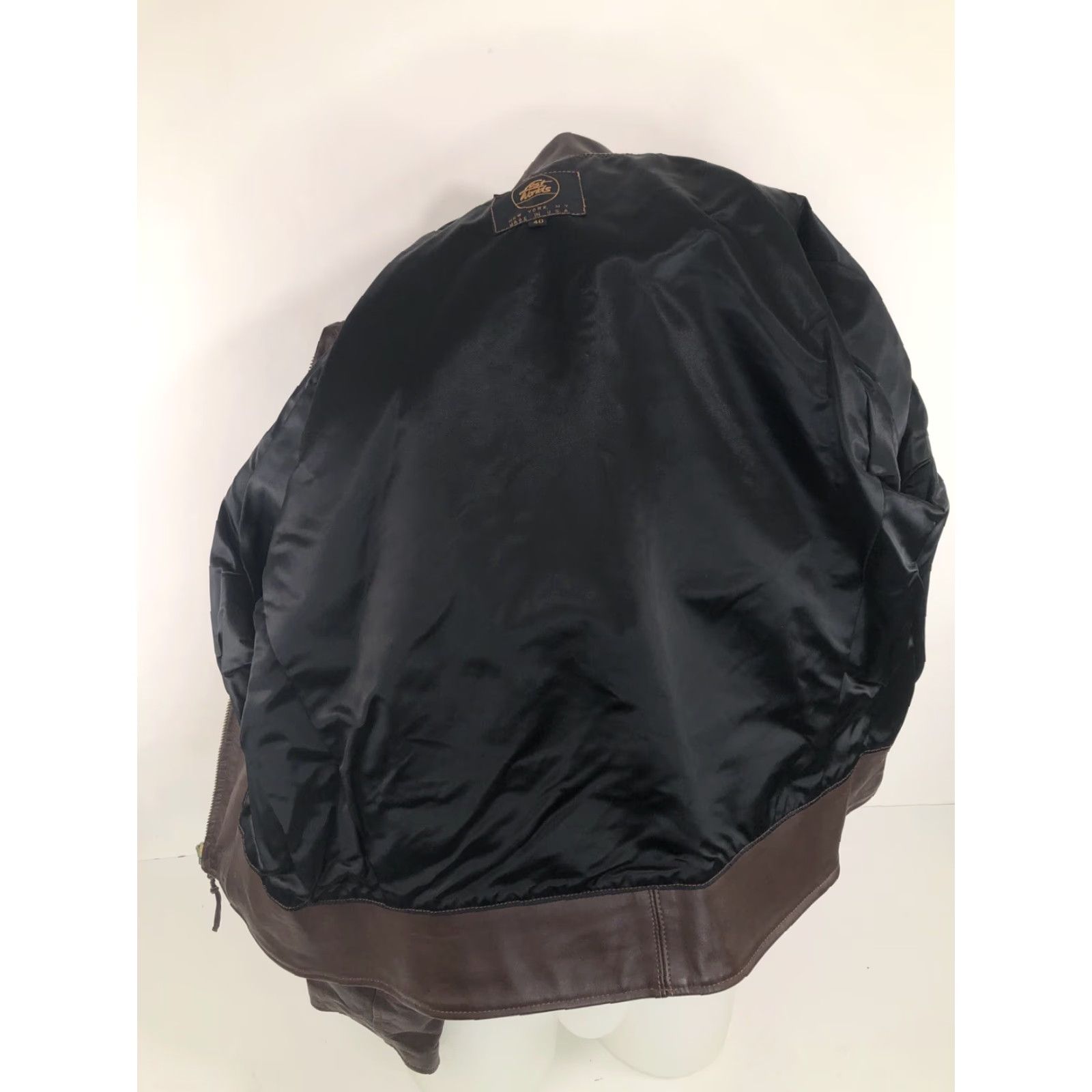 Vintage LOST WORLDS Bomber Jacket Mens 40 Leather Horsehide Brown Size US XXS / EU 40 - 7 Thumbnail