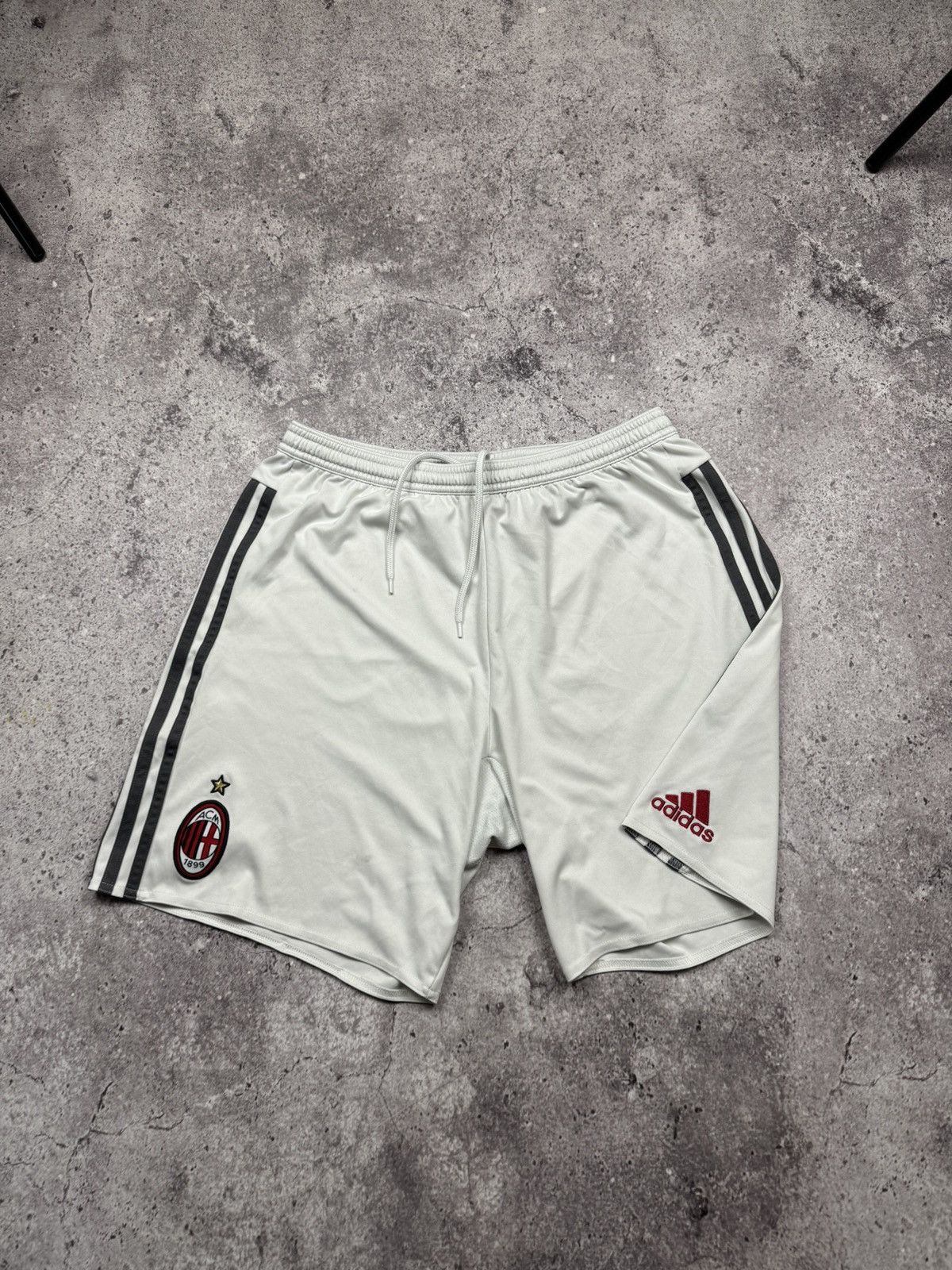 Adidas Vintage Adidas Milan Y2K Soccer Jersey Football Shorts Size US 32 / EU 48 - 1 Thumbnail