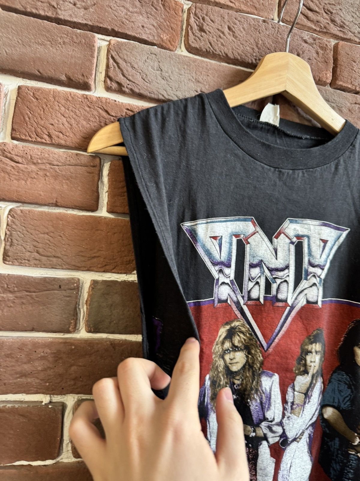 Band Tees Vintage 1987 80s TNT Tell No Tales Rock Band Tee 90s Size US XL / EU 56 / 4 - 6 Thumbnail