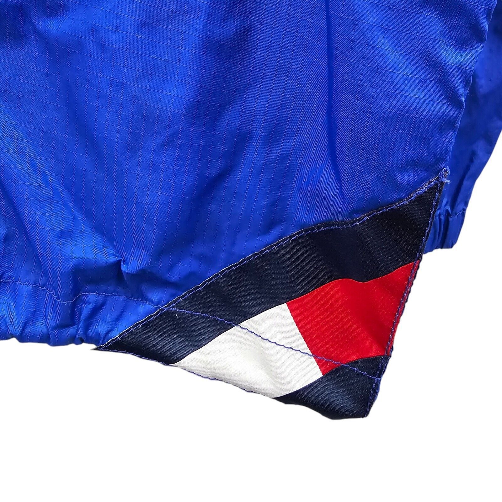 Tommy Hilfiger Tommy Hilfiger Windbreaker Jacket Vintage 90s Streetwear Size US L / EU 52-54 / 3 - 4 Thumbnail