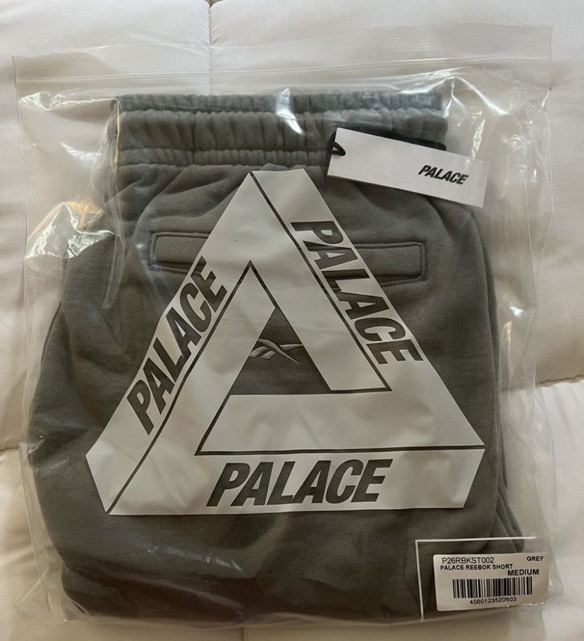 Palace × Reebok Palace X Reebox Short Size US 33 - 4 Thumbnail