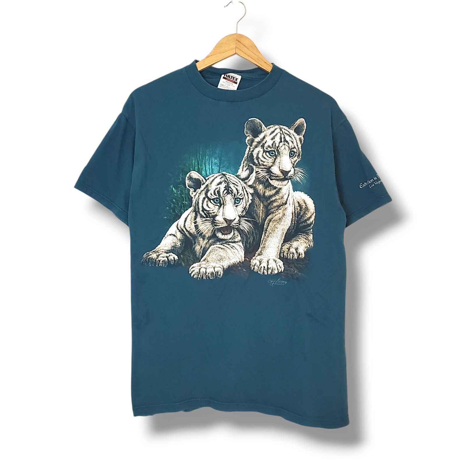 Vintage Vintage 90s Tiger Nature Graphic Shirt Green Size L Size US L / EU 52-54 / 3 - 1 Thumbnail
