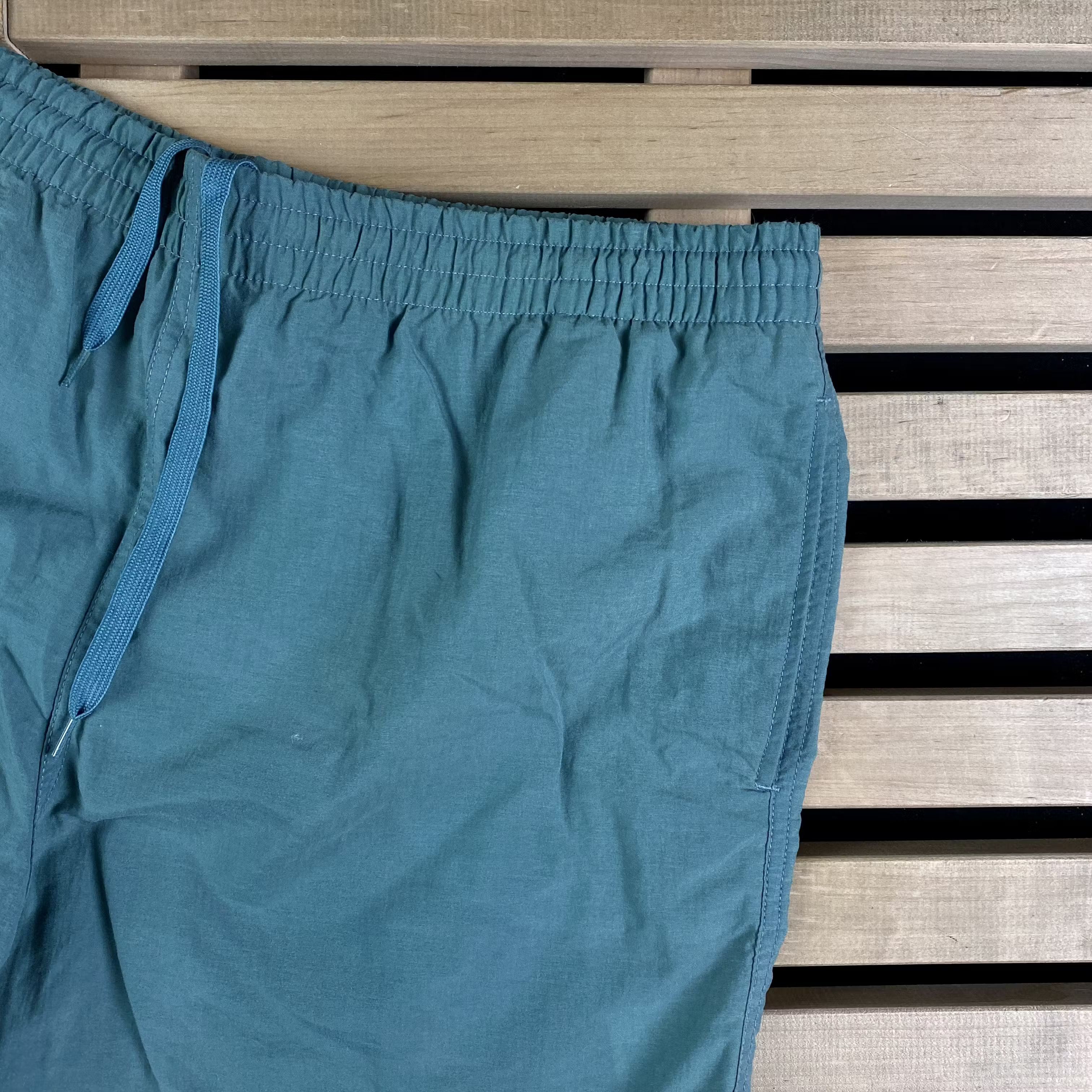 Reebok × Vintage Men’s Shorts Reebok Vintage Size 2XL Size US 38 / EU 54 - 2 Thumbnail