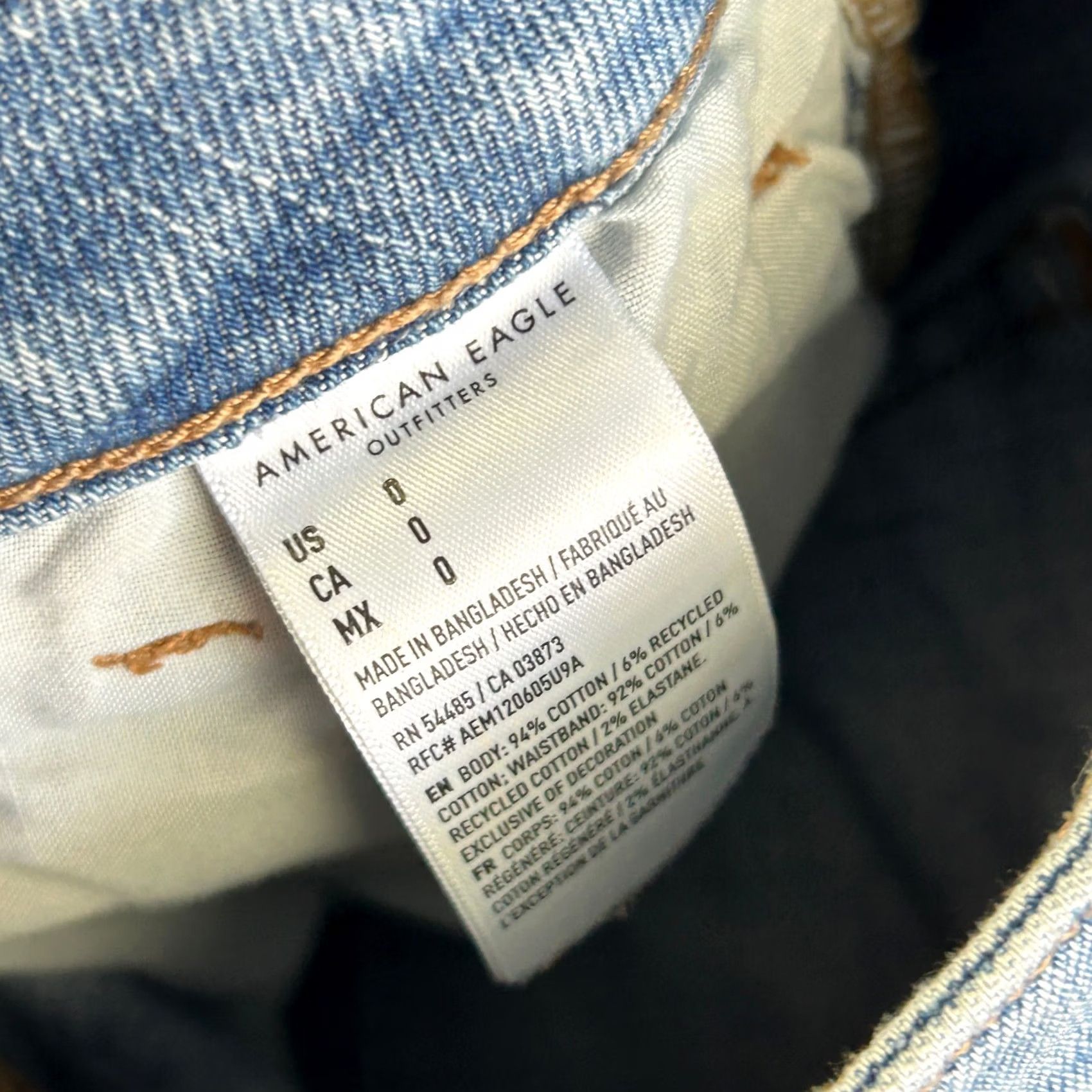 American Eagle Outfitters American Eagle Outfitters Women’s Jeans Shorts 0 Distressed Denim Cut-Off Fringe 2” Blue Pocket 5-Pocket Logo Vintage No 26W Size 25" / US 0 / IT 36 - 4 Thumbnail