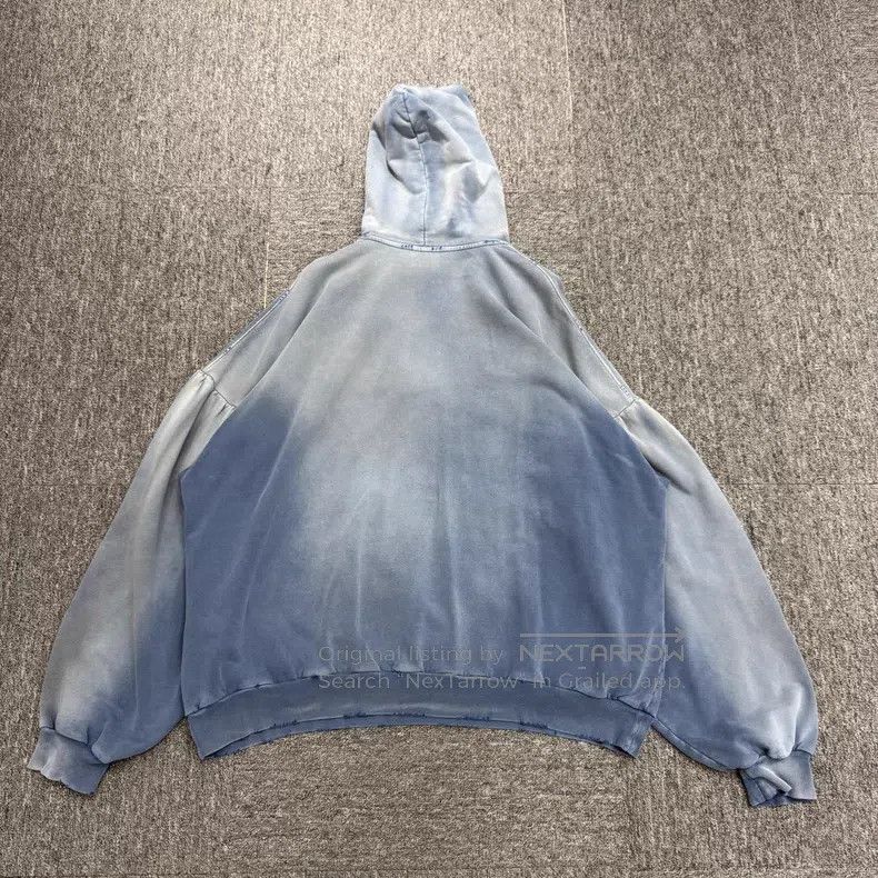 Balenciaga Balenciaga sweatshirt Size US XL / EU 56 / 4 - 5 Thumbnail