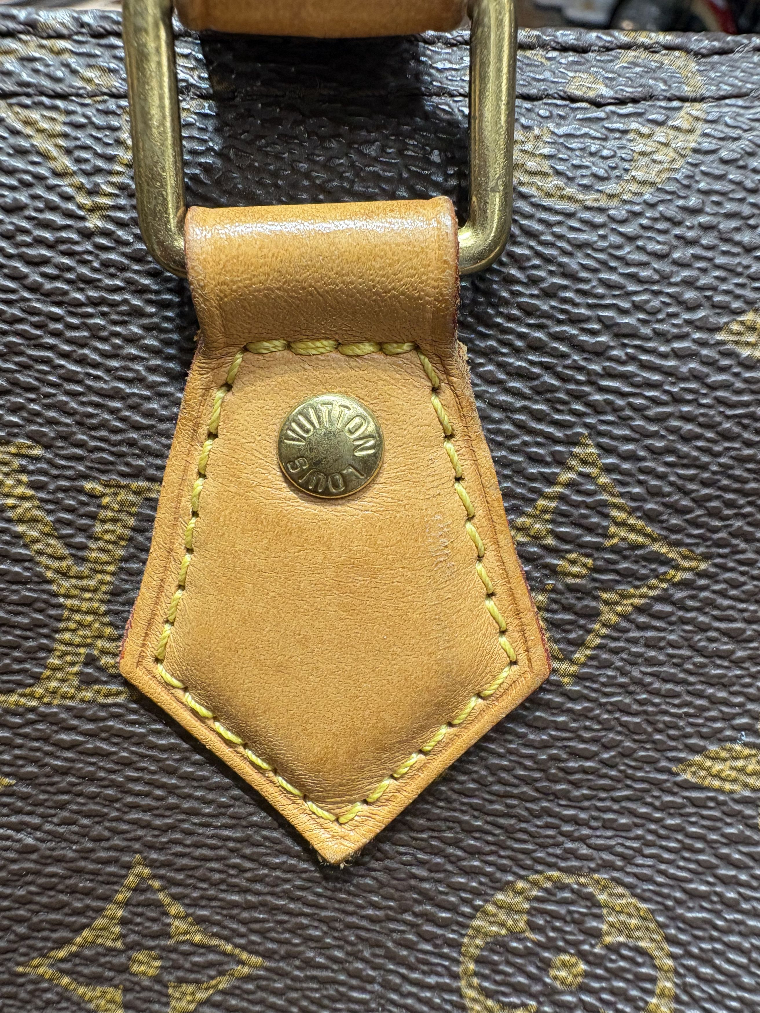 Louis Vuitton Speedy Bandouliere 35 Monogram Size ONE SIZE - 11 Thumbnail