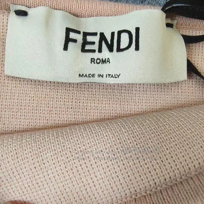 Fendi FENDI Beige Logo Print Long Skirt. Size US 36 / EU 52 - 3 Thumbnail