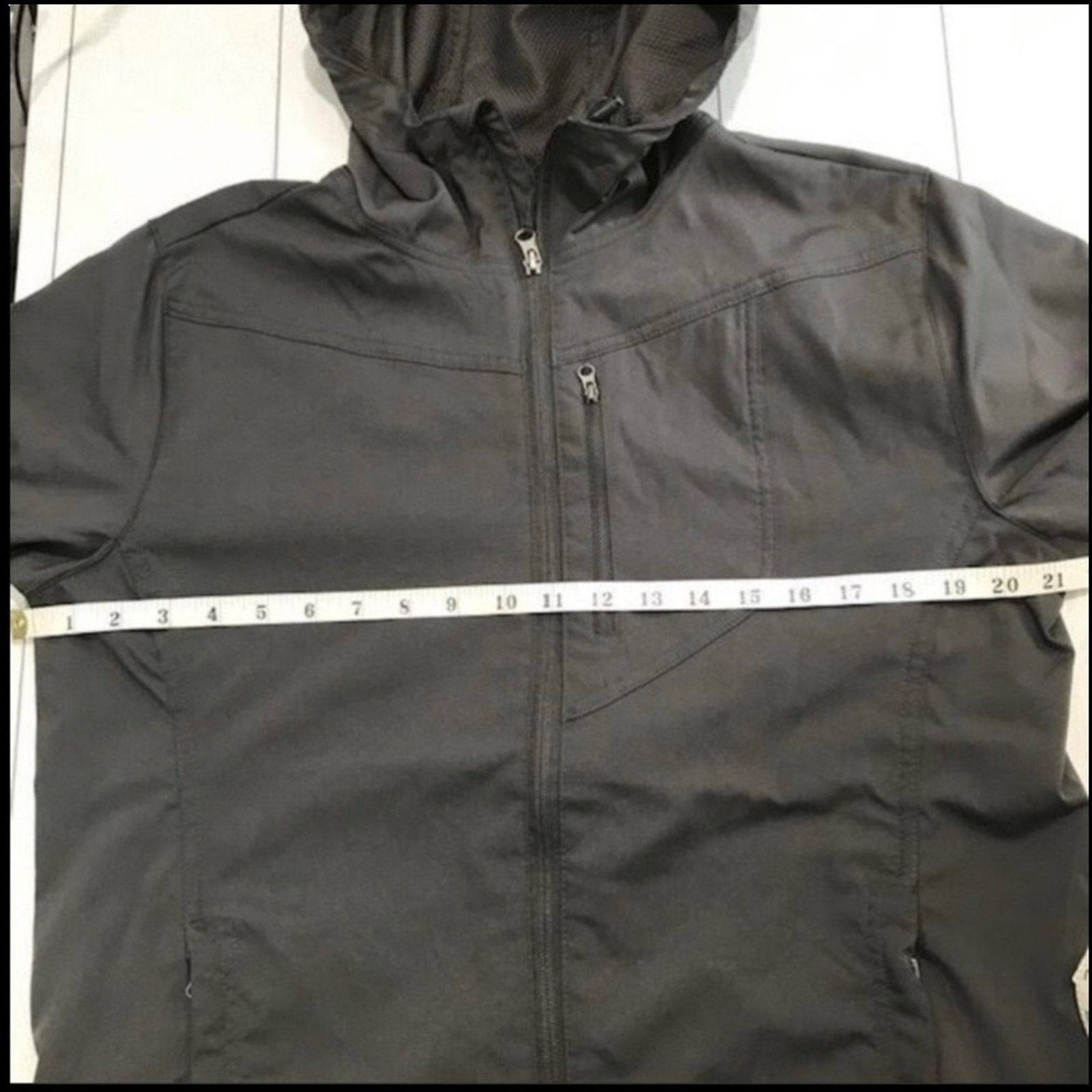 Avalanche Avalanche Gray Hooded Windbreaker Jacket Medium NWT Size US M / EU 48-50 / 2 - 7 Thumbnail