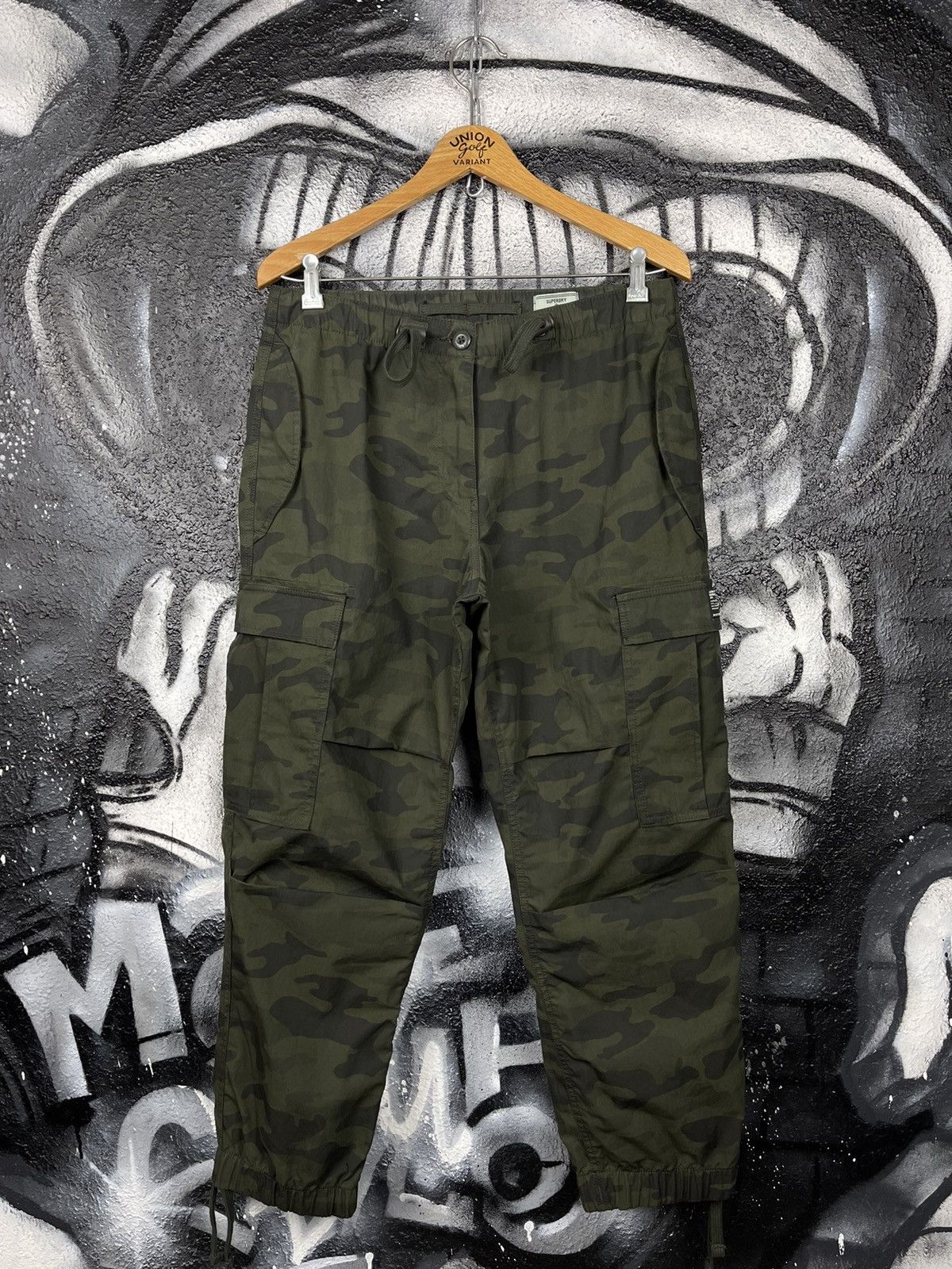 Superdry Y2K SuperDry Grip Camo Parachute Cargo Pants Women’s Size S/M Size 30" / US 8 / IT 44 - 3 Thumbnail